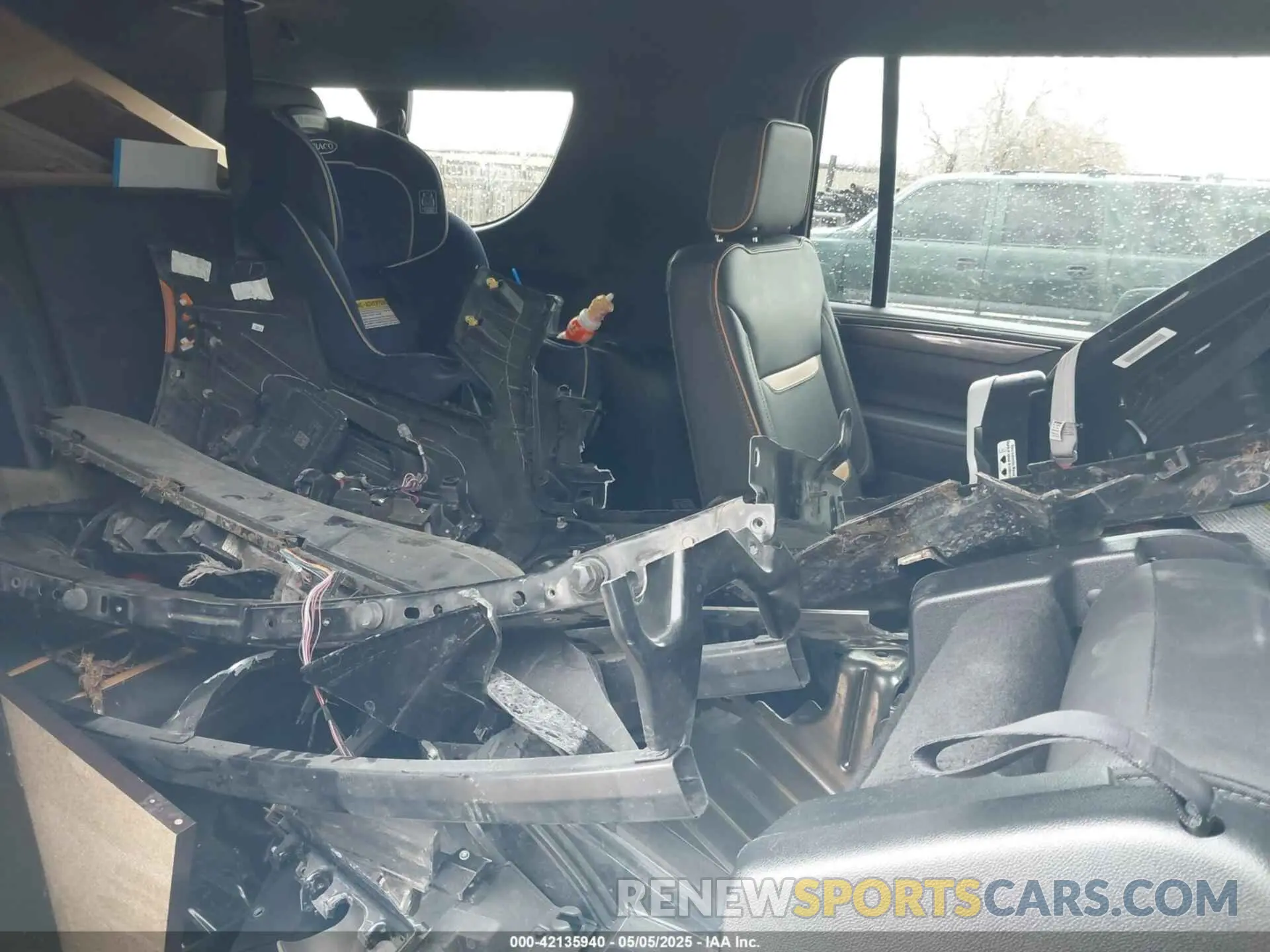 8 fotografías del automóvil dañado 1GKS2HKL8PR235216 GMC YUKON XL 2023