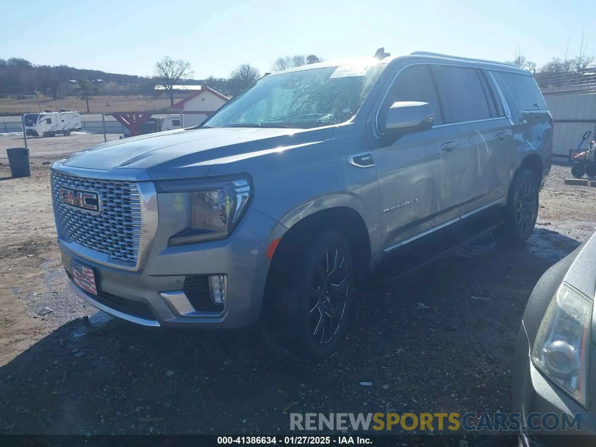 2 fotografías del automóvil dañado 1GKS2JKL5PR550465 GMC YUKON XL 2023