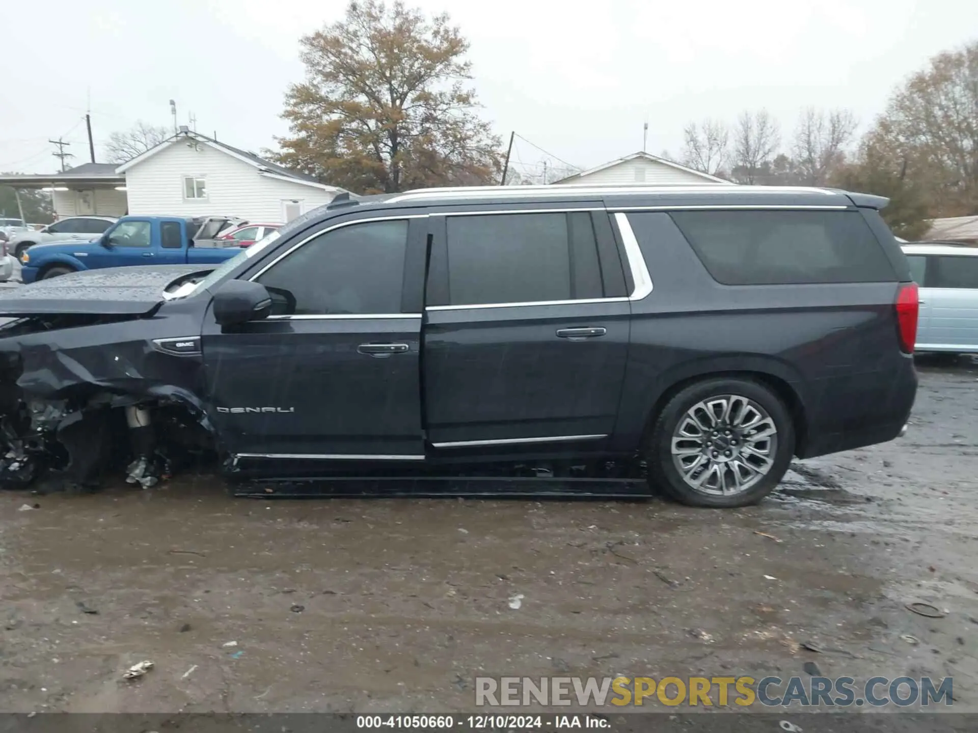 15 fotografías del automóvil dañado 1GKS2KKL3PR373064 GMC YUKON XL 2023