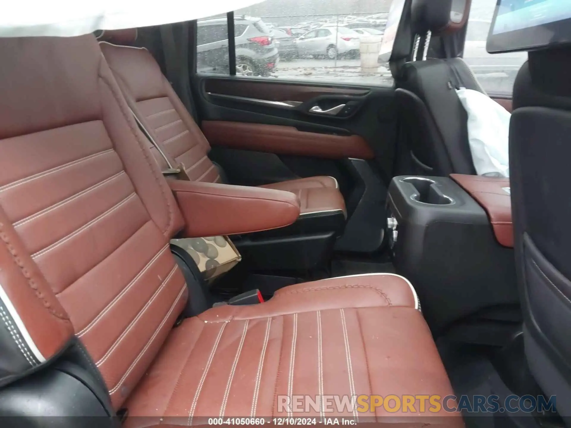 8 fotografías del automóvil dañado 1GKS2KKL3PR373064 GMC YUKON XL 2023