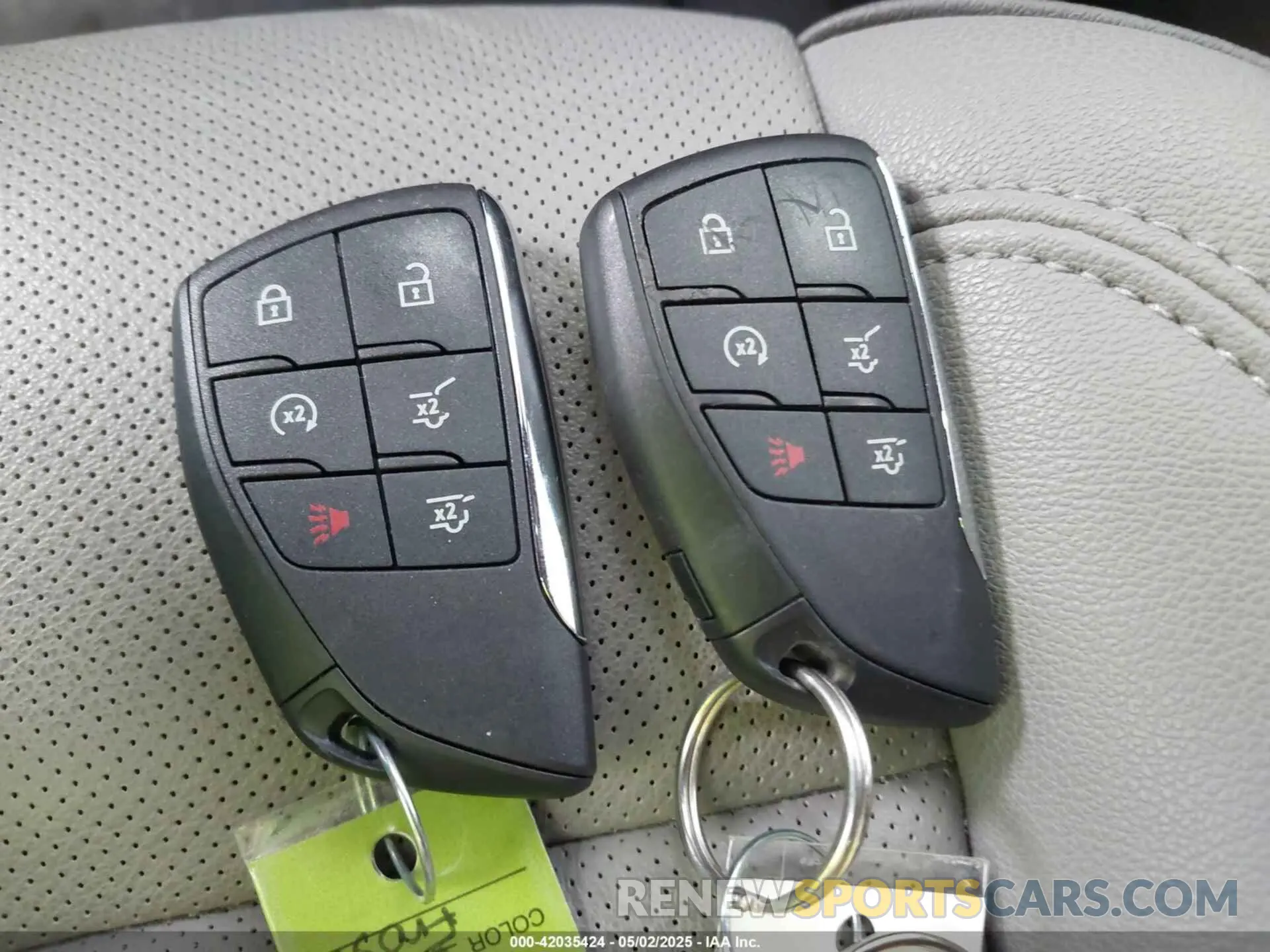 11 fotografías del automóvil dañado 1GKS2GKD5RR262220 GMC YUKON XL 2024