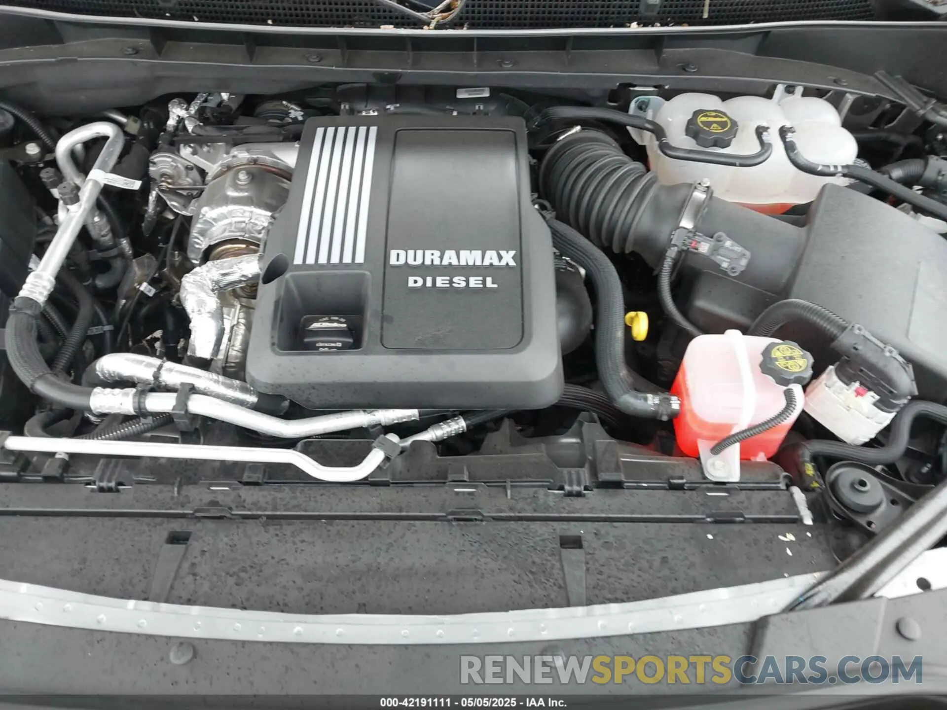 10 fotografías del automóvil dañado 1GKS2GKT6RR331584 GMC YUKON XL 2024