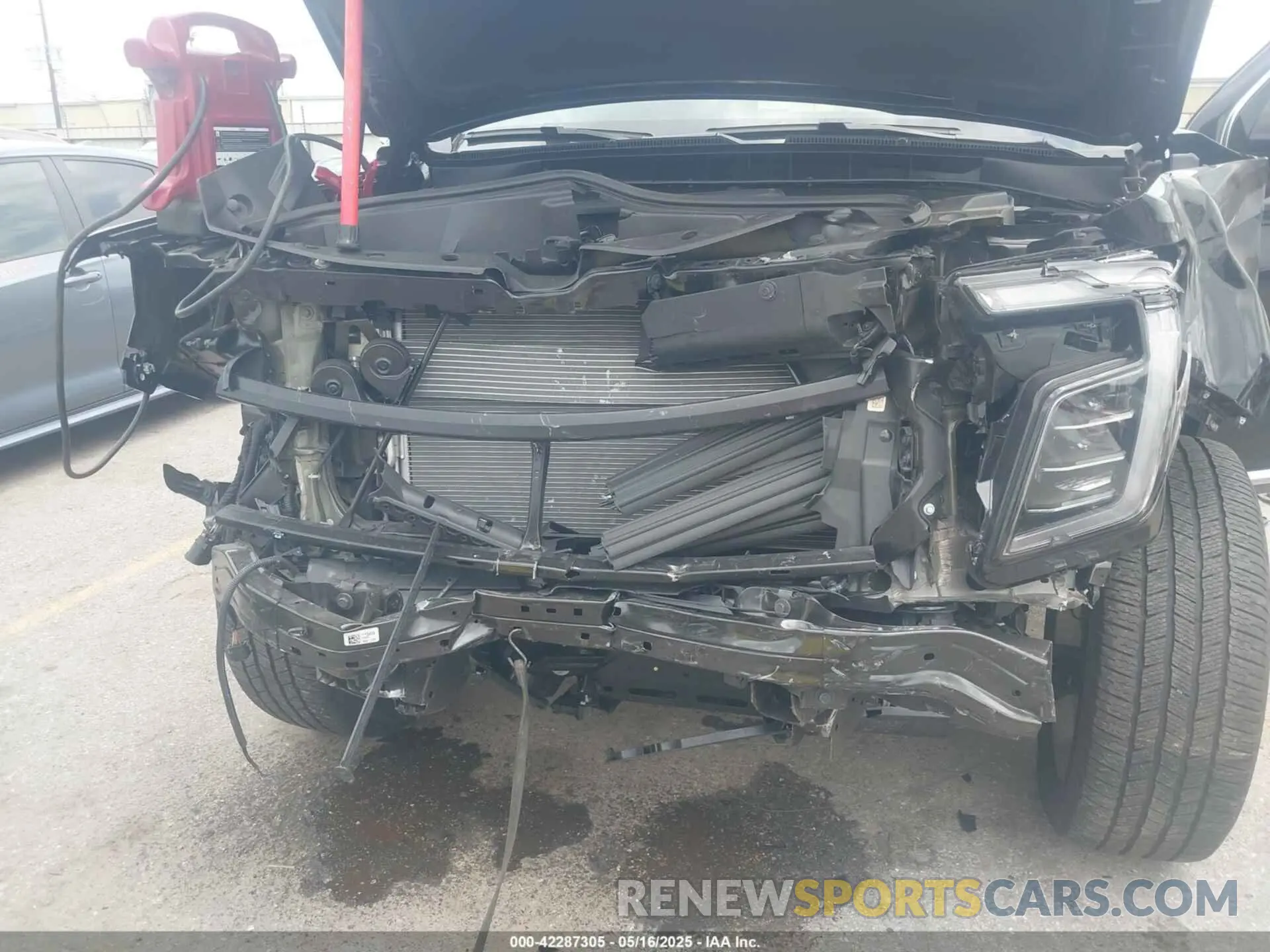 6 fotografías del automóvil dañado 1GKS1GRD1SR238625 GMC YUKON XL 2025