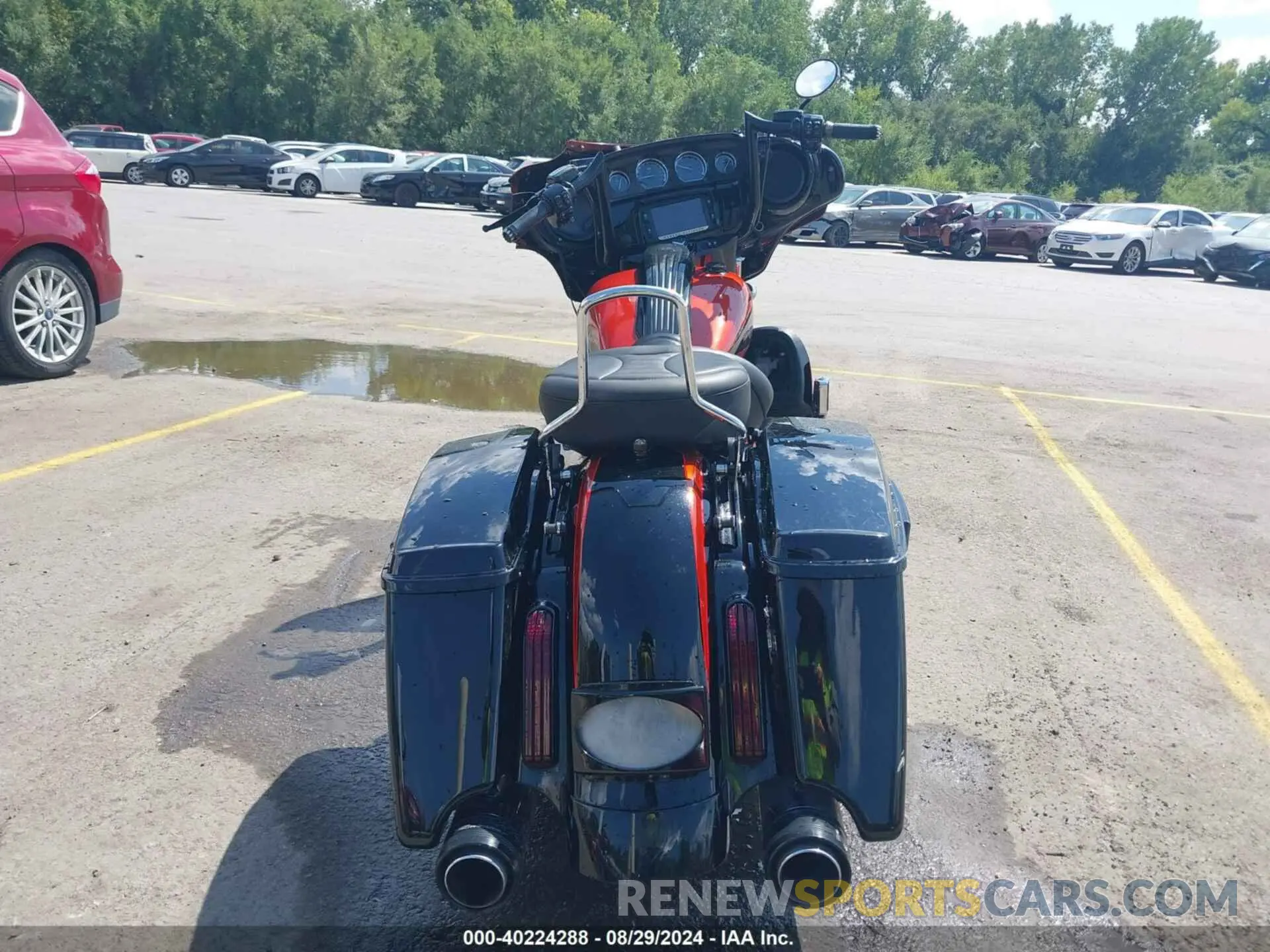 6 fotografías del automóvil dañado 1HD1PXF13HB958704 HARLEY-DAVIDSON FLHXSE 2017