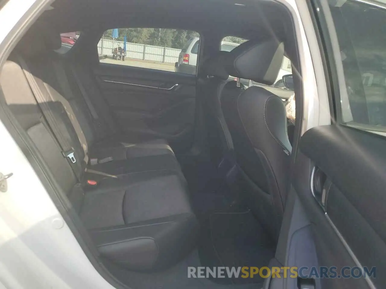 10 fotografías del automóvil dañado 1HGCV1E38KA100806 HONDA ACCORD 2019