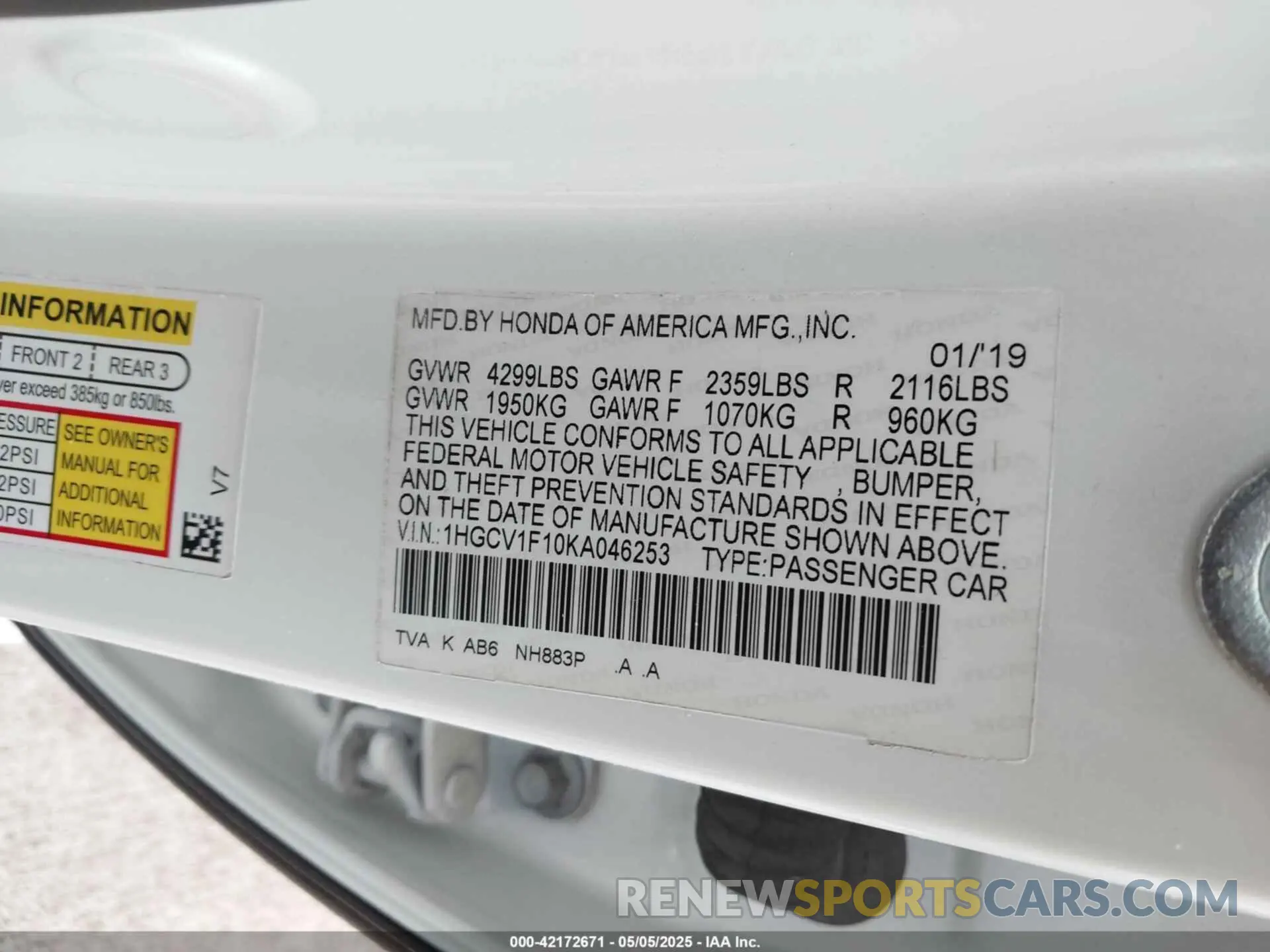 9 fotografías del automóvil dañado 1HGCV1F10KA046253 HONDA ACCORD 2019