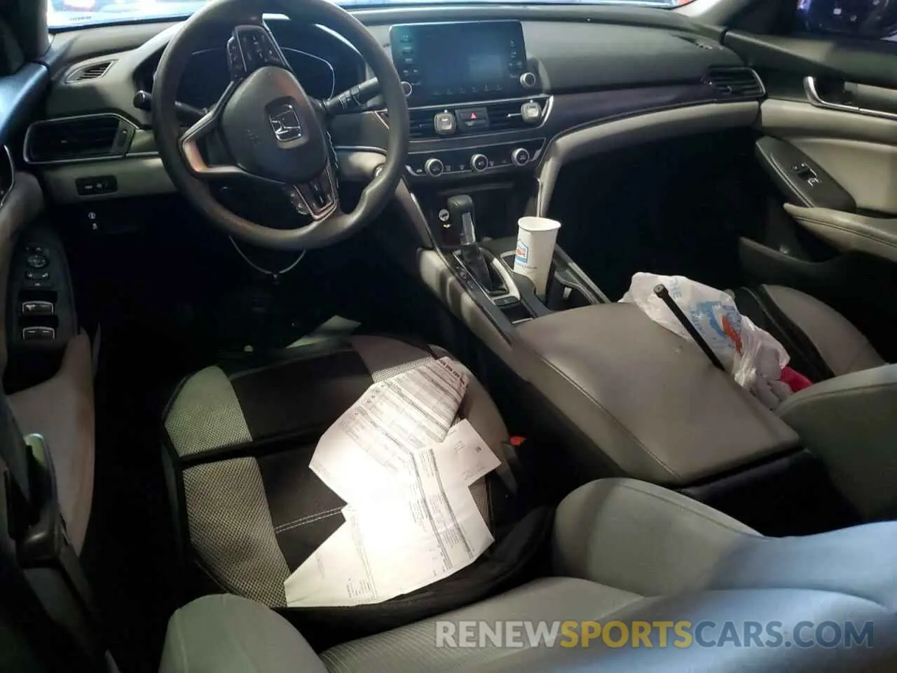 8 fotografías del automóvil dañado 1HGCV1F10KA122716 HONDA ACCORD 2019
