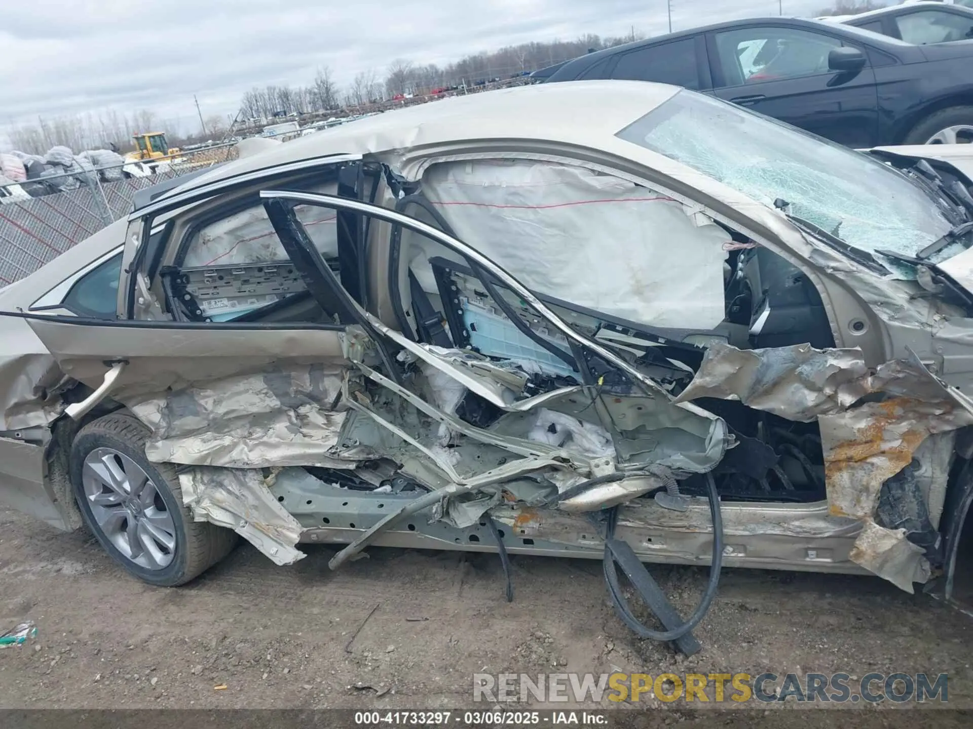 14 fotografías del automóvil dañado 1HGCV1F10KA123137 HONDA ACCORD 2019