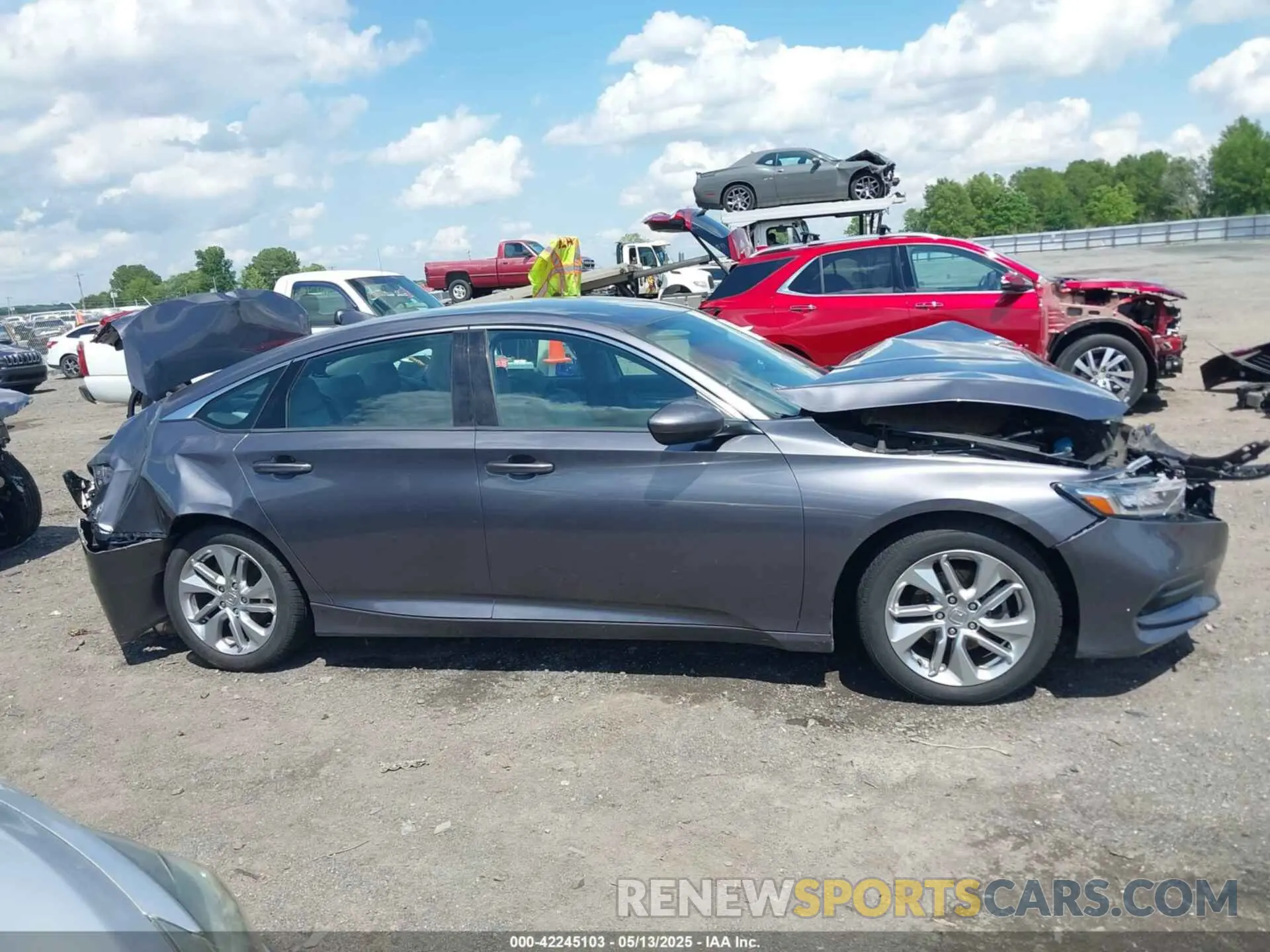 13 fotografías del automóvil dañado 1HGCV1F11KA049856 HONDA ACCORD 2019