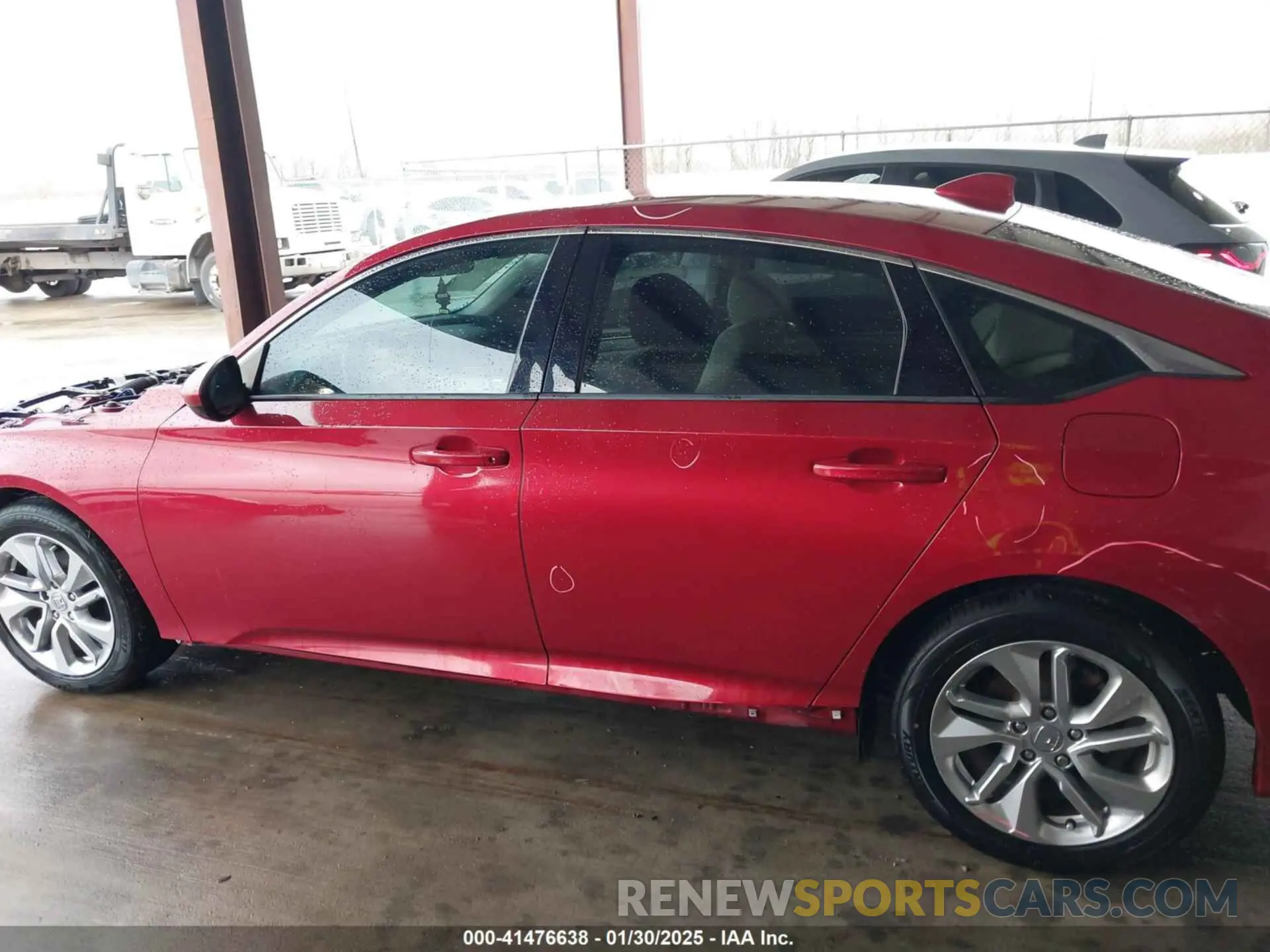 14 fotografías del automóvil dañado 1HGCV1F12KA022018 HONDA ACCORD 2019