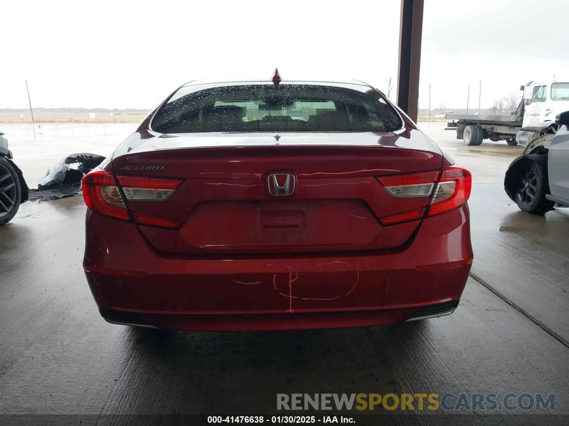 16 fotografías del automóvil dañado 1HGCV1F12KA022018 HONDA ACCORD 2019