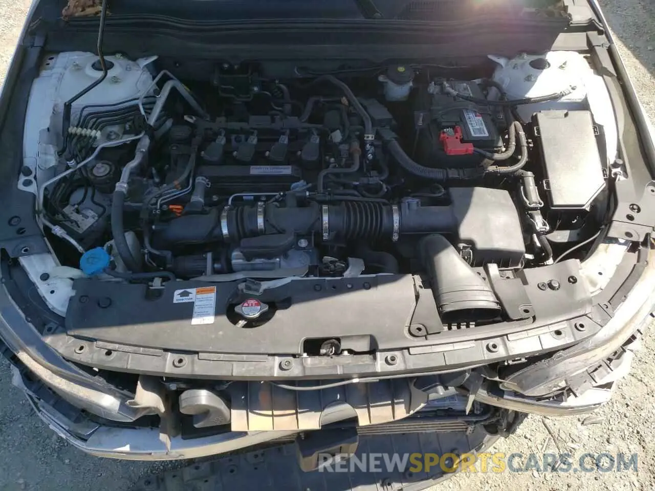11 fotografías del automóvil dañado 1HGCV1F13KA022433 HONDA ACCORD 2019