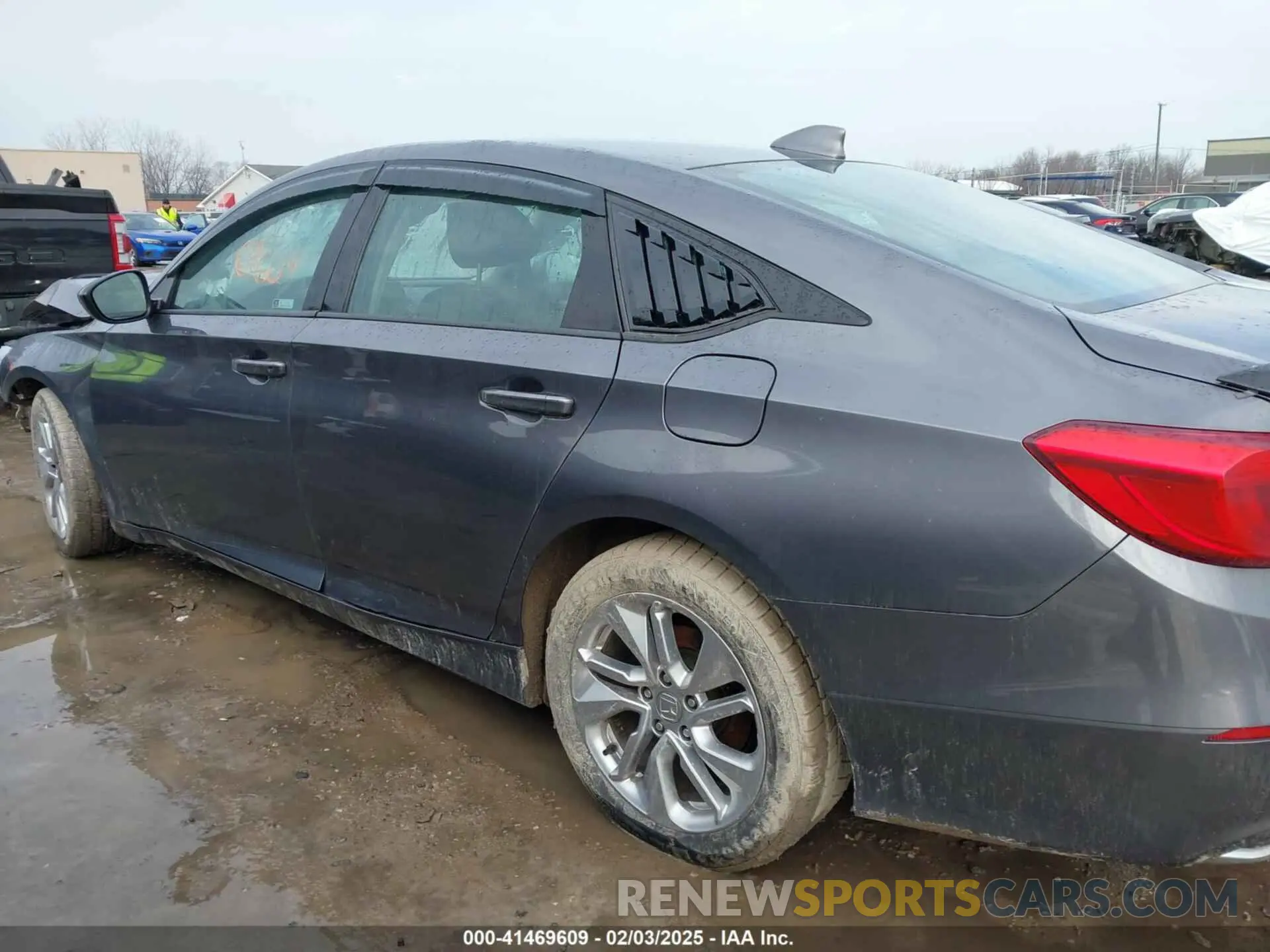 15 fotografías del automóvil dañado 1HGCV1F13KA120717 HONDA ACCORD 2019