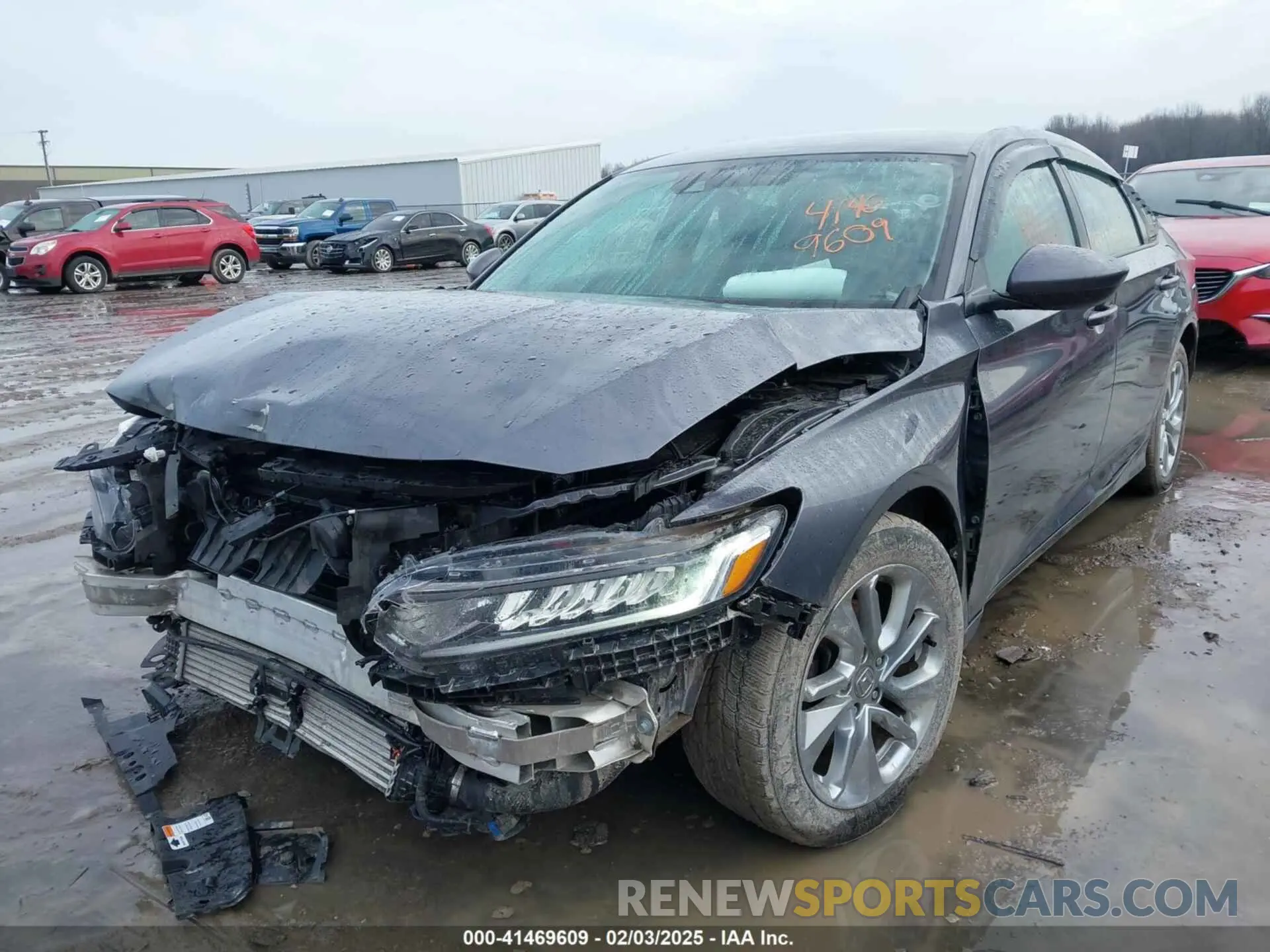 2 fotografías del automóvil dañado 1HGCV1F13KA120717 HONDA ACCORD 2019