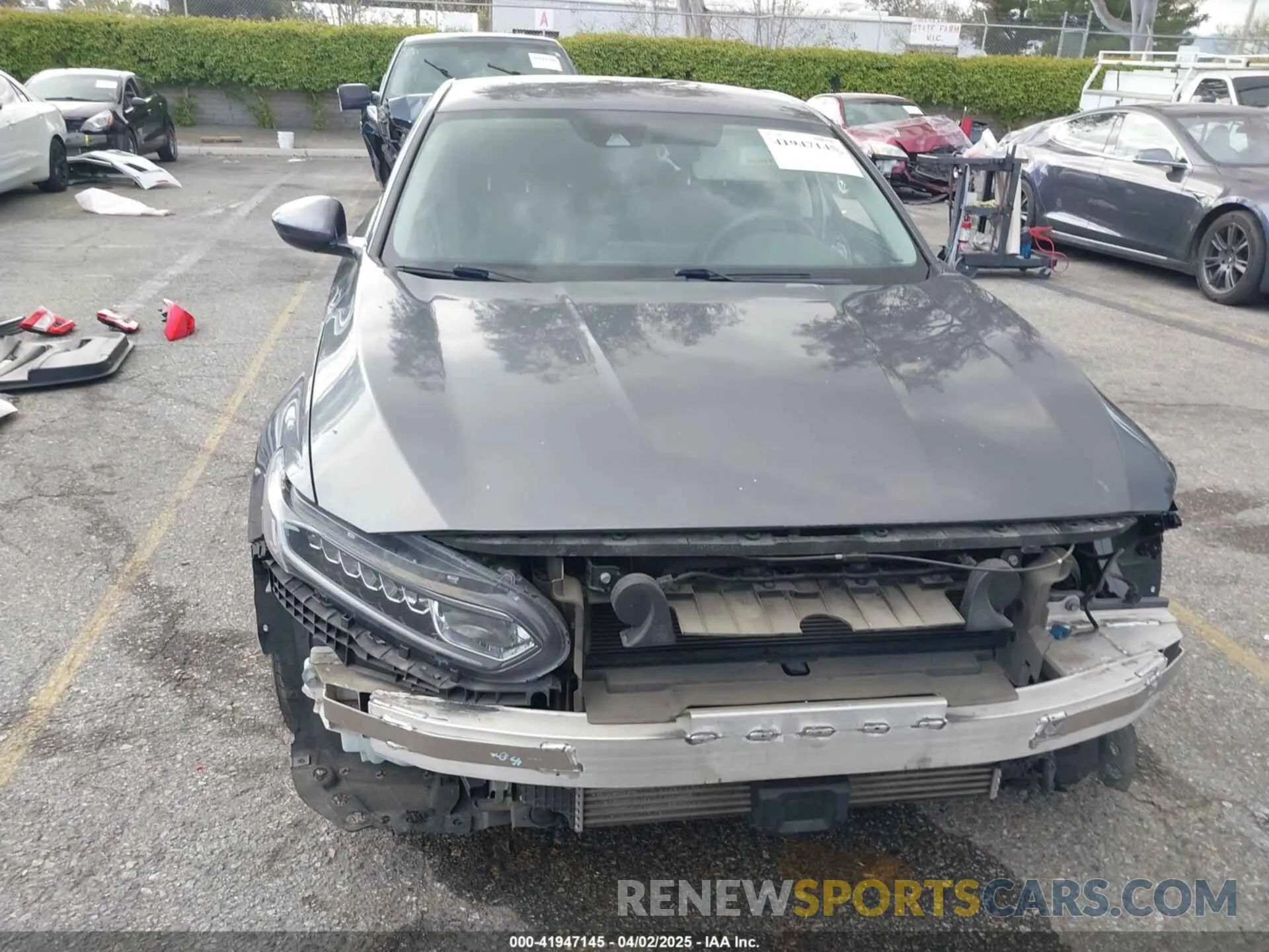 13 fotografías del automóvil dañado 1HGCV1F13KA135184 HONDA ACCORD 2019