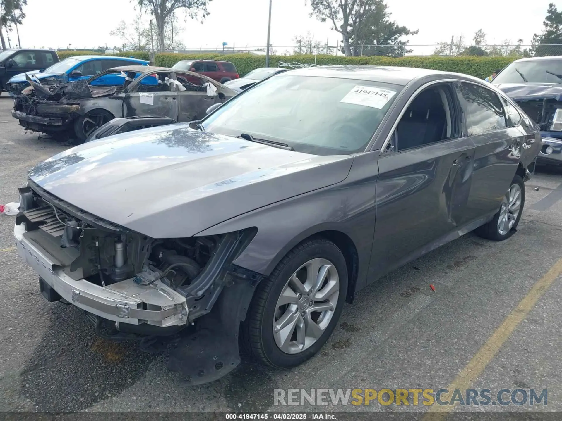 2 fotografías del automóvil dañado 1HGCV1F13KA135184 HONDA ACCORD 2019
