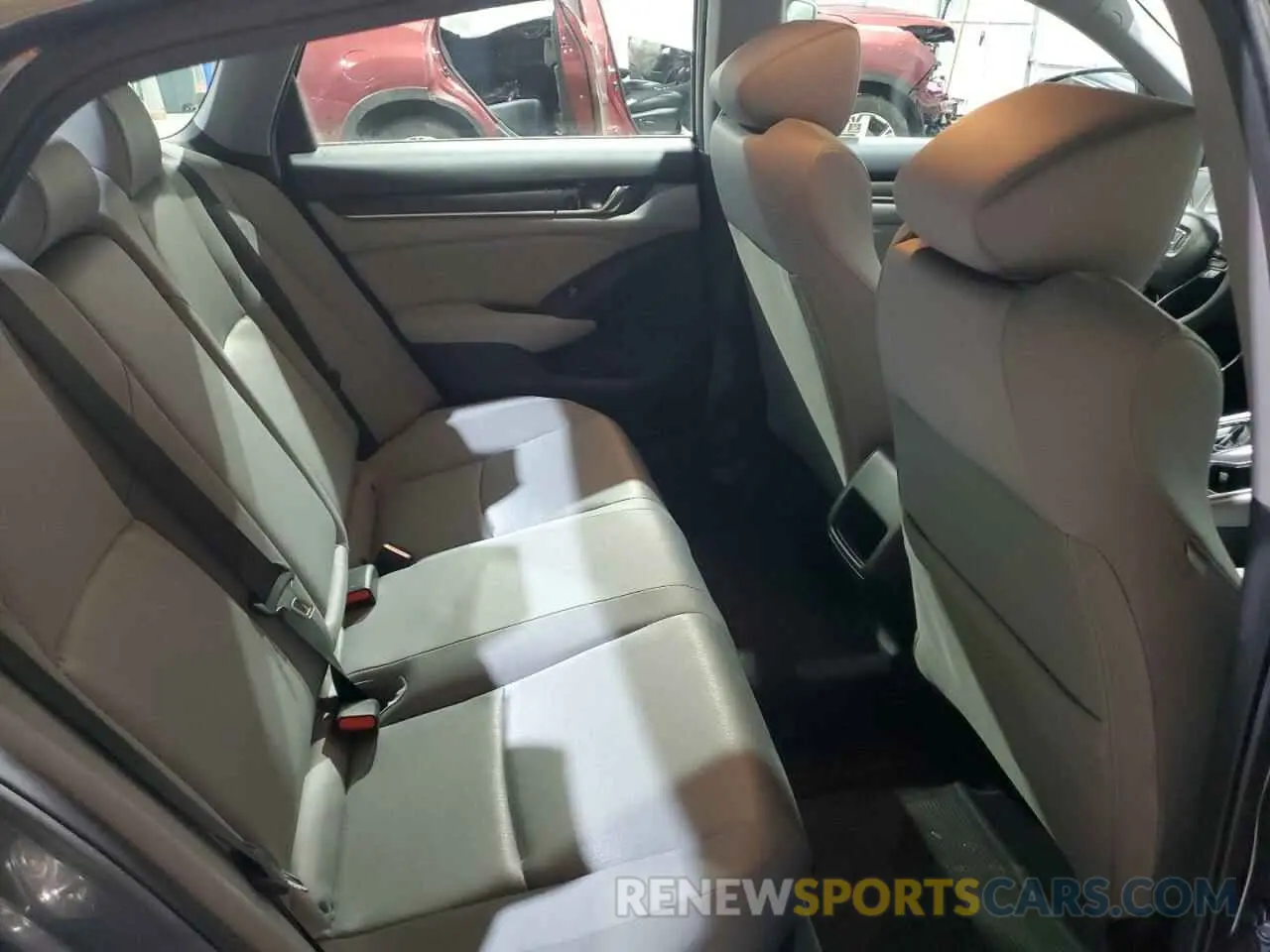10 fotografías del automóvil dañado 1HGCV1F13KA138862 HONDA ACCORD 2019