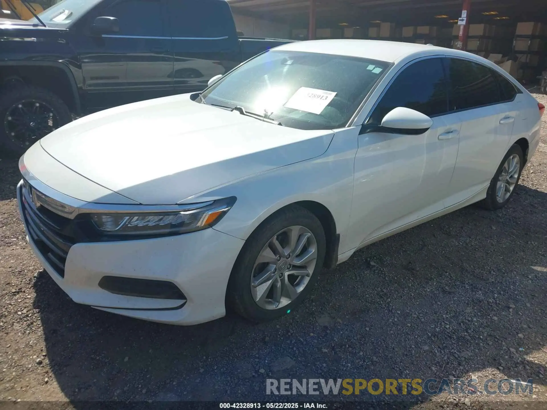 2 fotografías del automóvil dañado 1HGCV1F13KA167505 HONDA ACCORD 2019