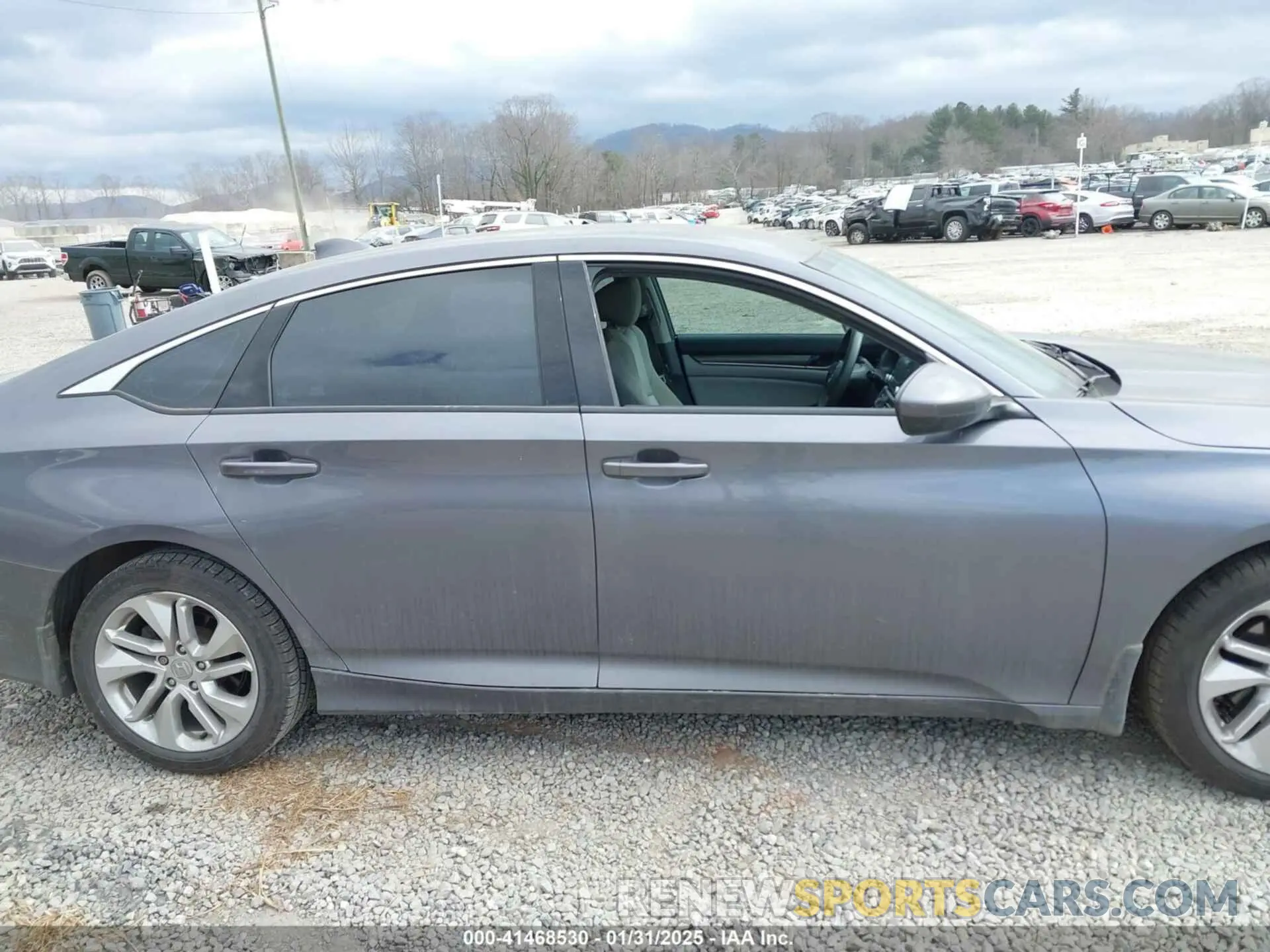 13 fotografías del automóvil dañado 1HGCV1F14KA144587 HONDA ACCORD 2019