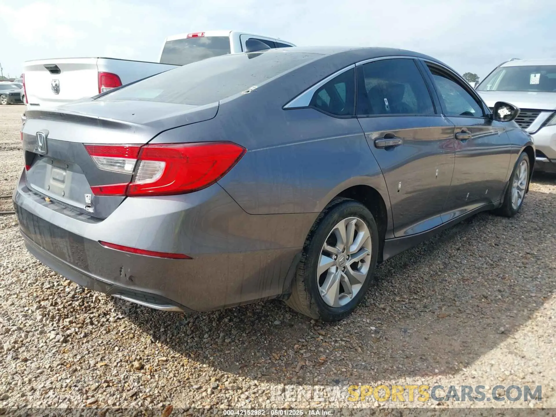 4 fotografías del automóvil dañado 1HGCV1F14KA163298 HONDA ACCORD 2019