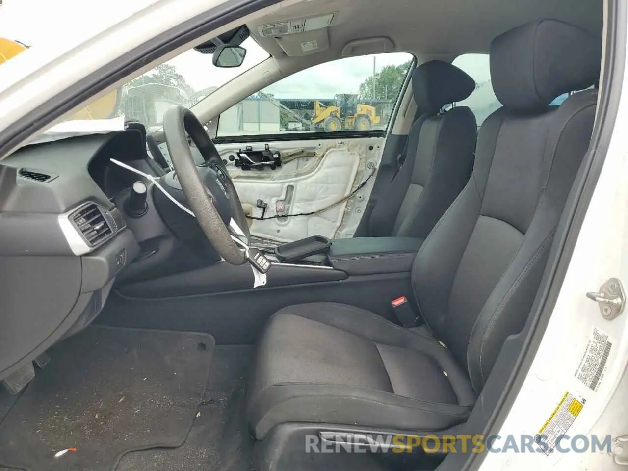 7 fotografías del automóvil dañado 1HGCV1F14KA174107 HONDA ACCORD 2019