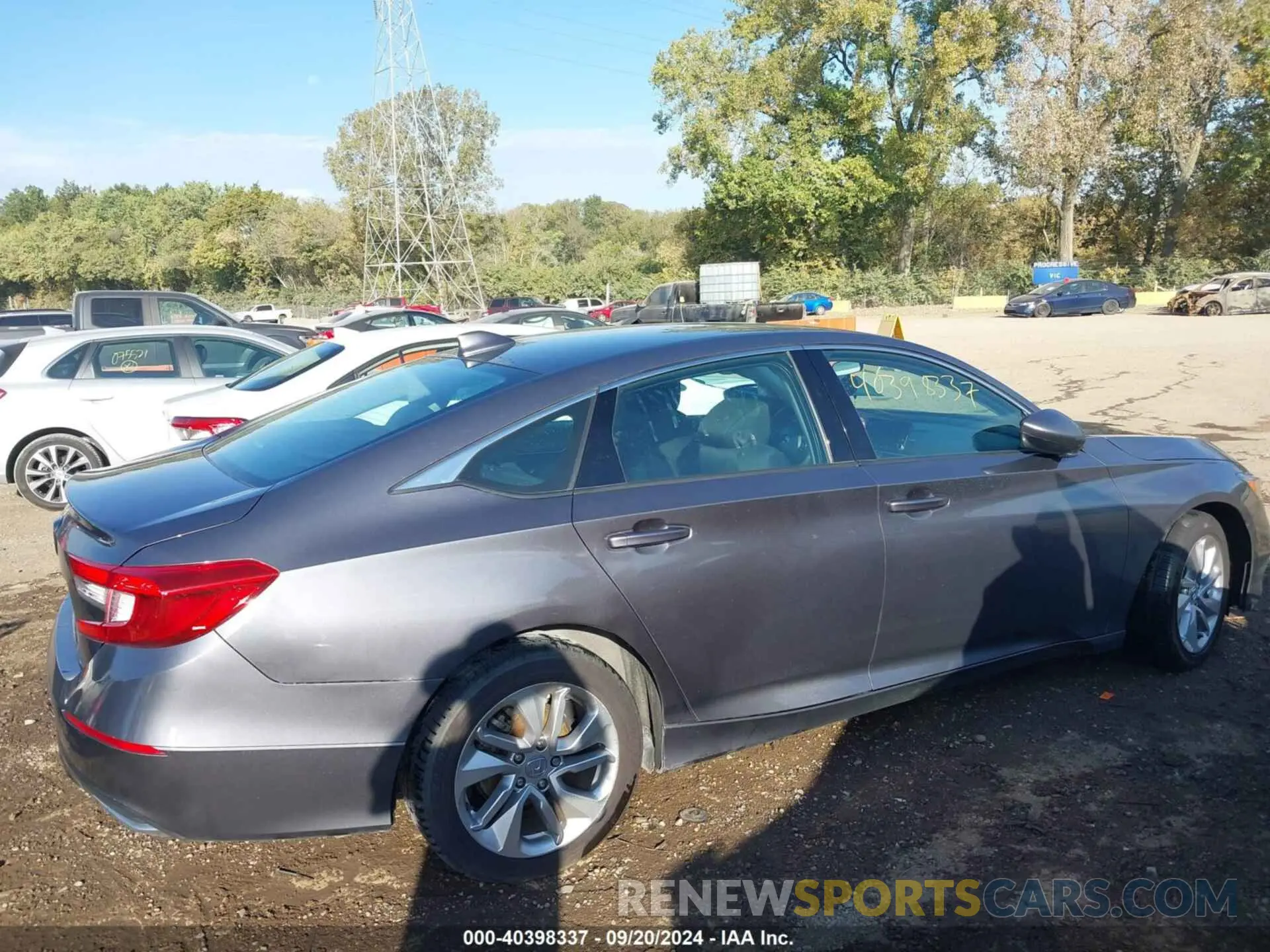 12 fotografías del automóvil dañado 1HGCV1F14KA174690 HONDA ACCORD 2019