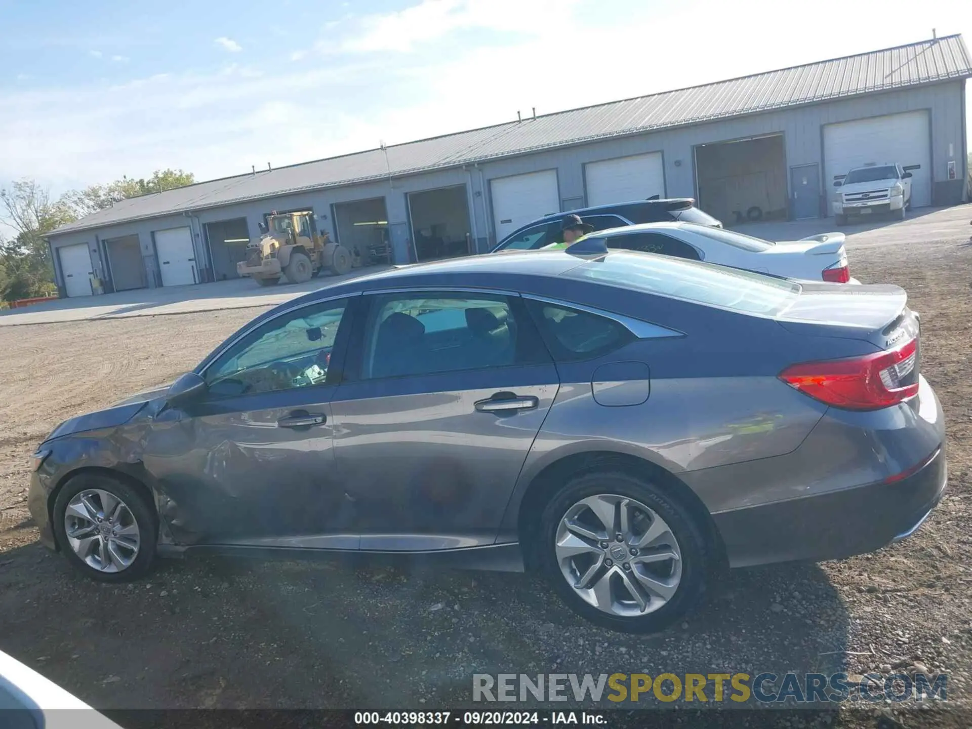 13 fotografías del automóvil dañado 1HGCV1F14KA174690 HONDA ACCORD 2019