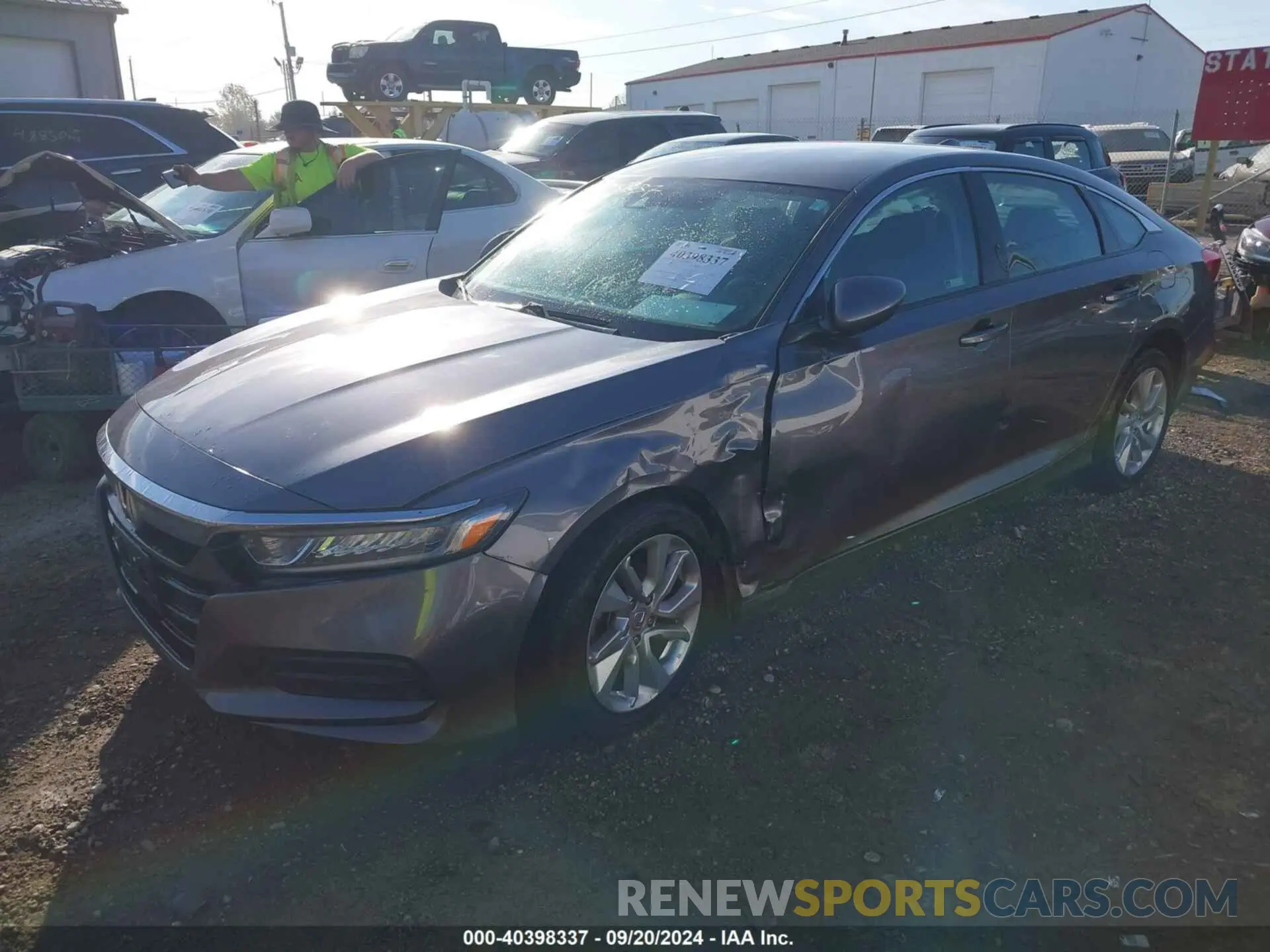 2 fotografías del automóvil dañado 1HGCV1F14KA174690 HONDA ACCORD 2019