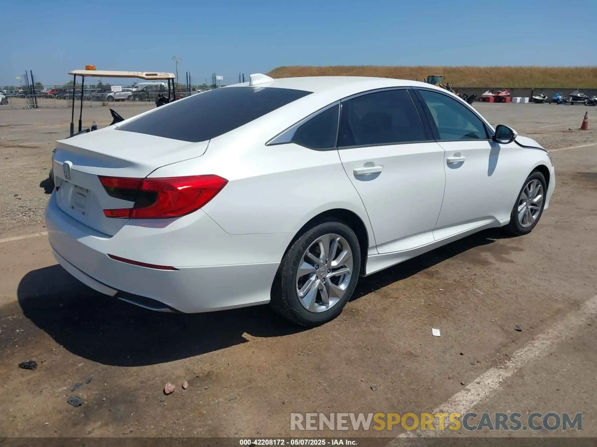 4 fotografías del automóvil dañado 1HGCV1F15KA010333 HONDA ACCORD 2019