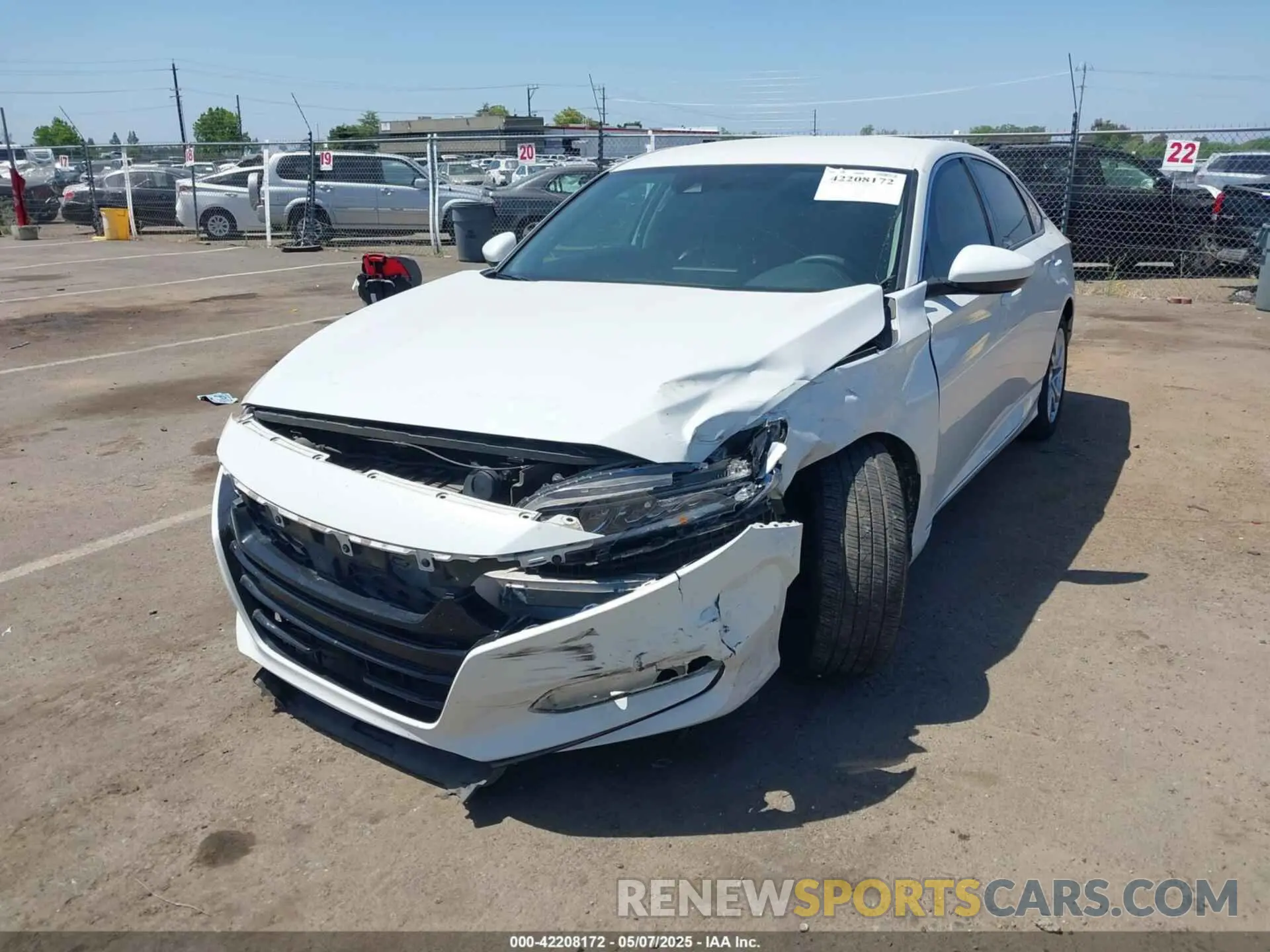 6 fotografías del automóvil dañado 1HGCV1F15KA010333 HONDA ACCORD 2019
