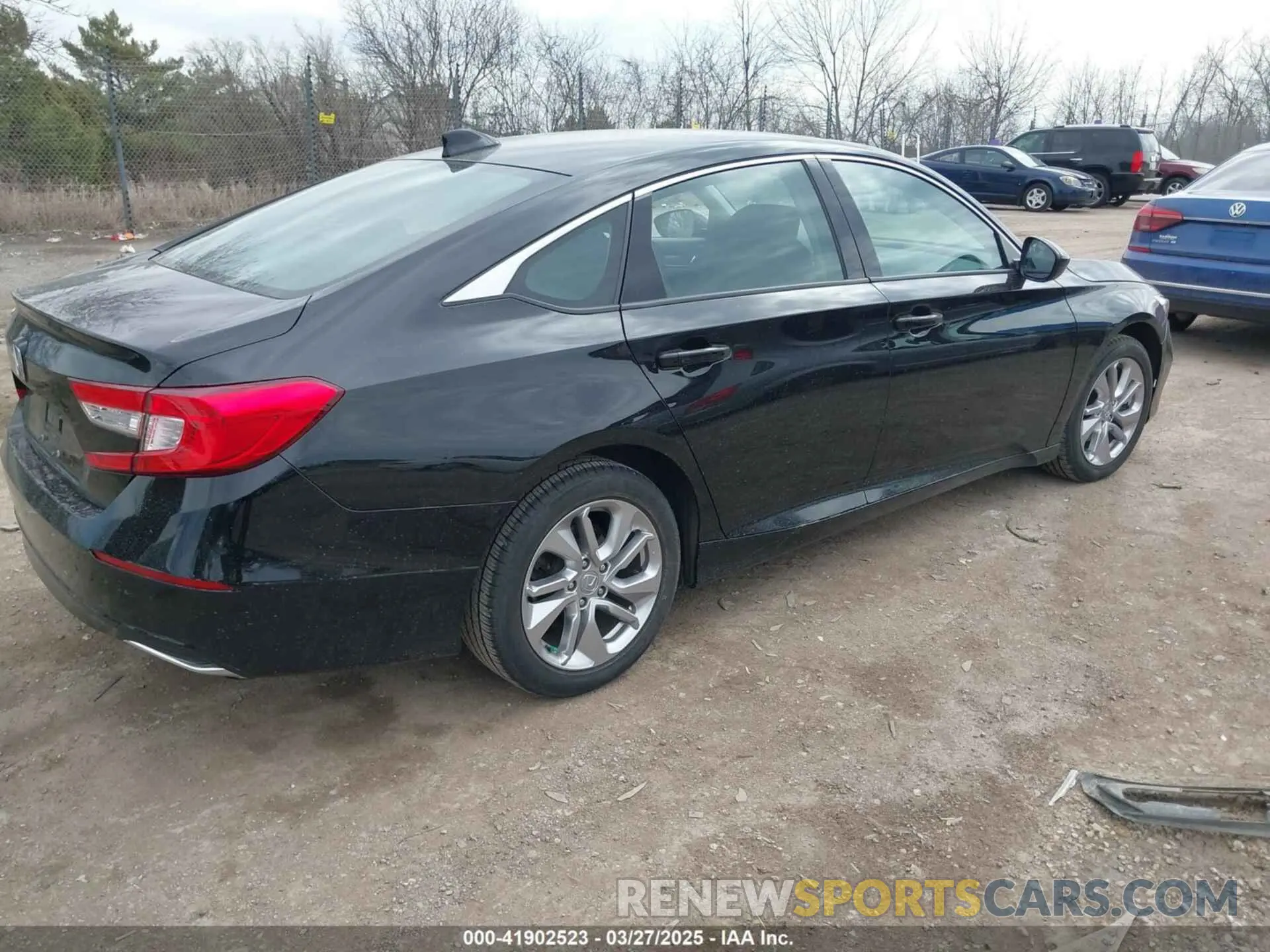 4 fotografías del automóvil dañado 1HGCV1F15KA045096 HONDA ACCORD 2019