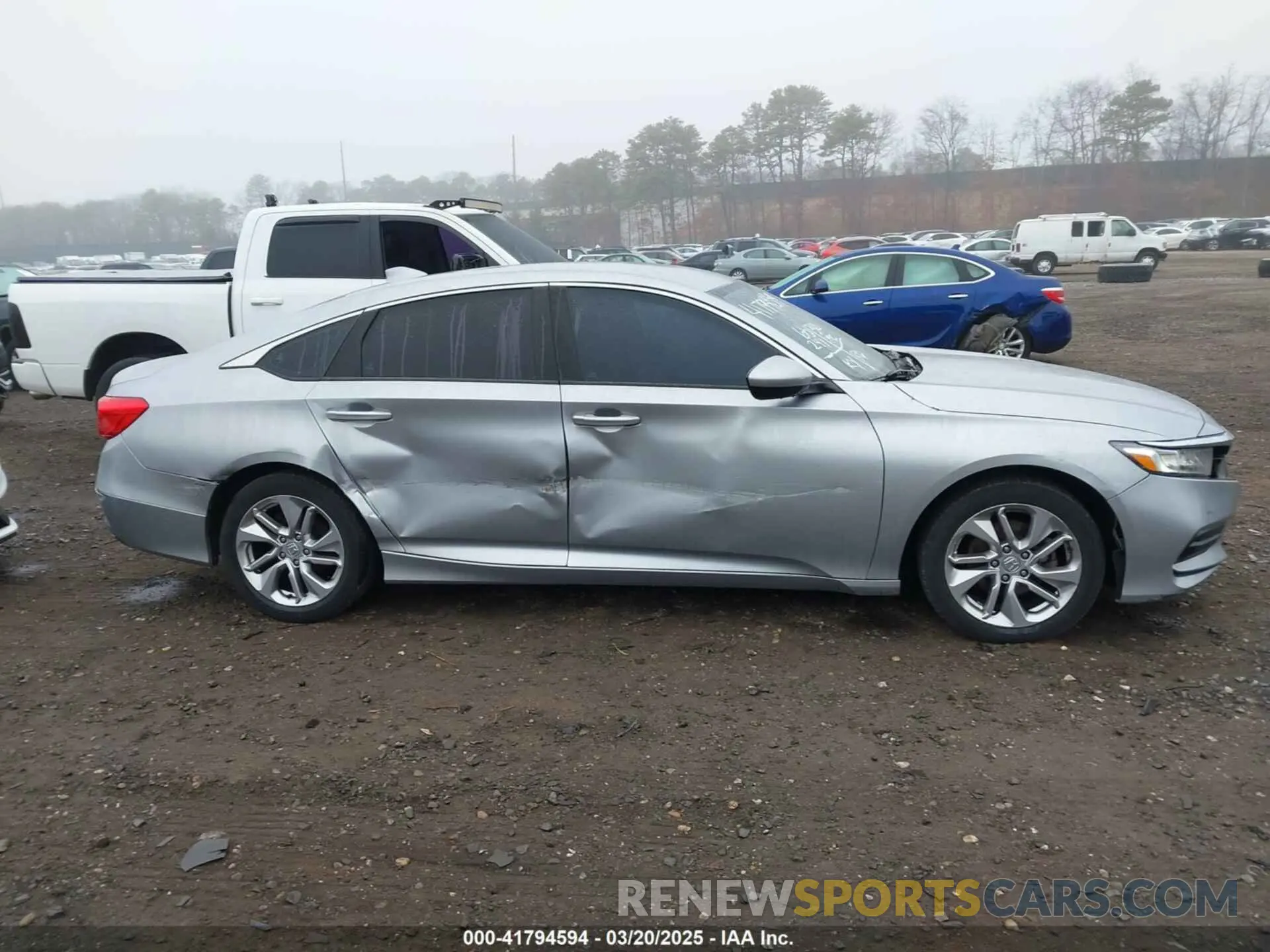 13 fotografías del automóvil dañado 1HGCV1F15KA087185 HONDA ACCORD 2019