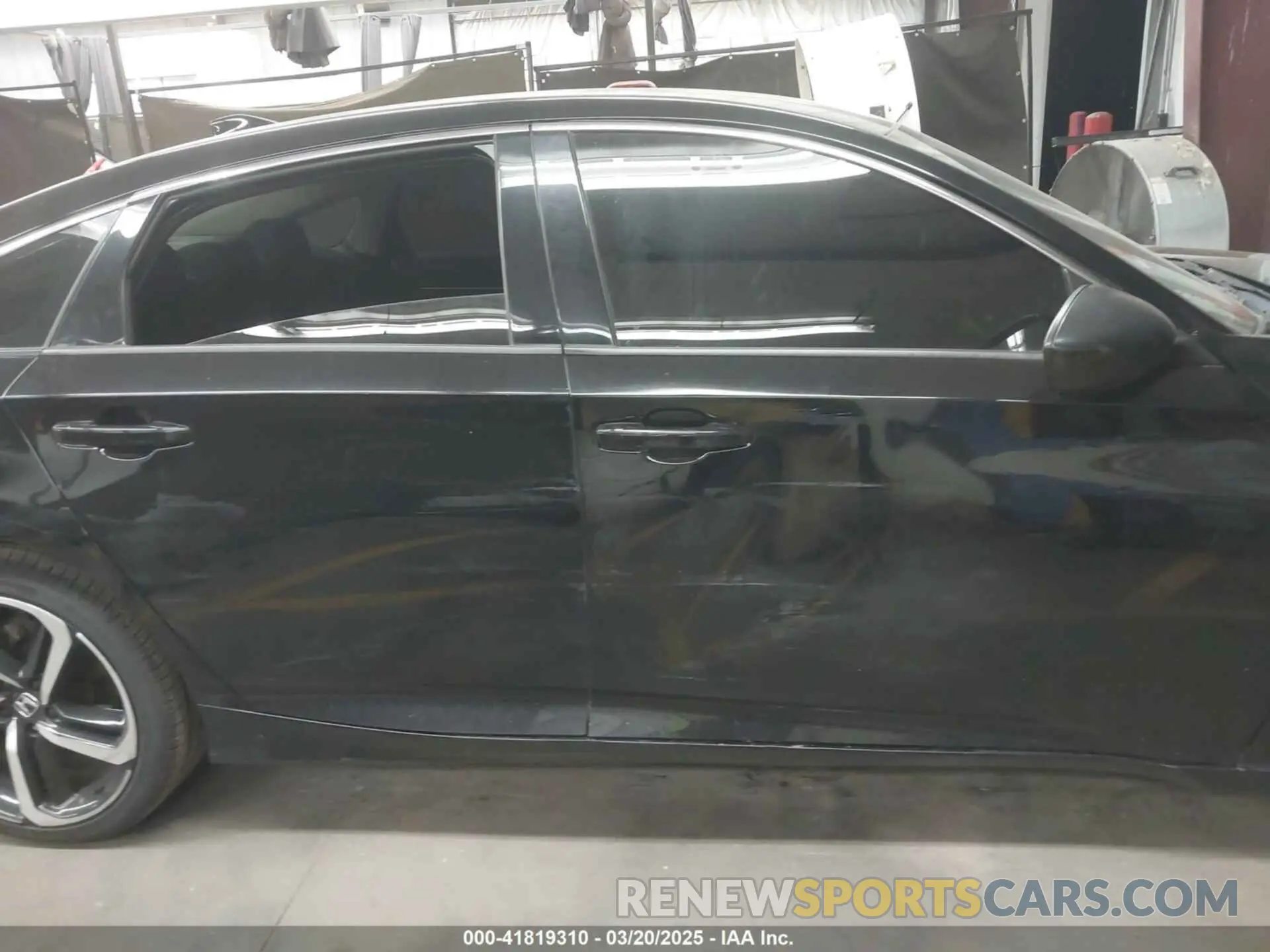 13 fotografías del automóvil dañado 1HGCV1F16KA009661 HONDA ACCORD 2019