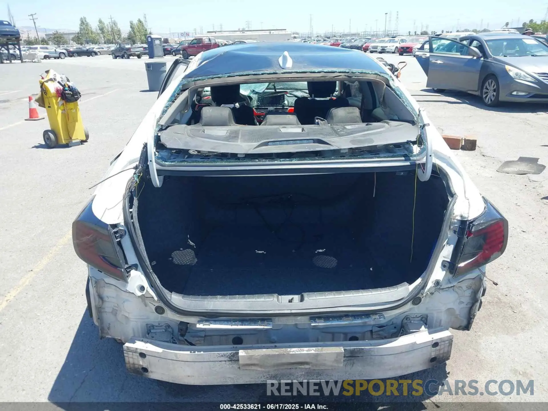 16 fotografías del automóvil dañado 1HGCV1F16KA017517 HONDA ACCORD 2019
