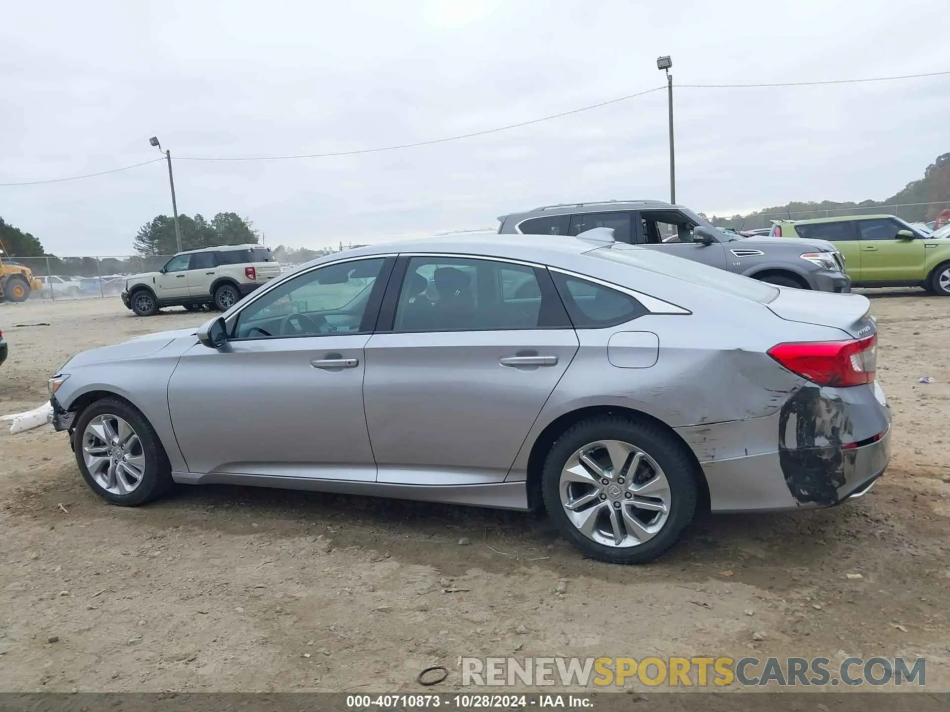 15 fotografías del automóvil dañado 1HGCV1F16KA061226 HONDA ACCORD 2019