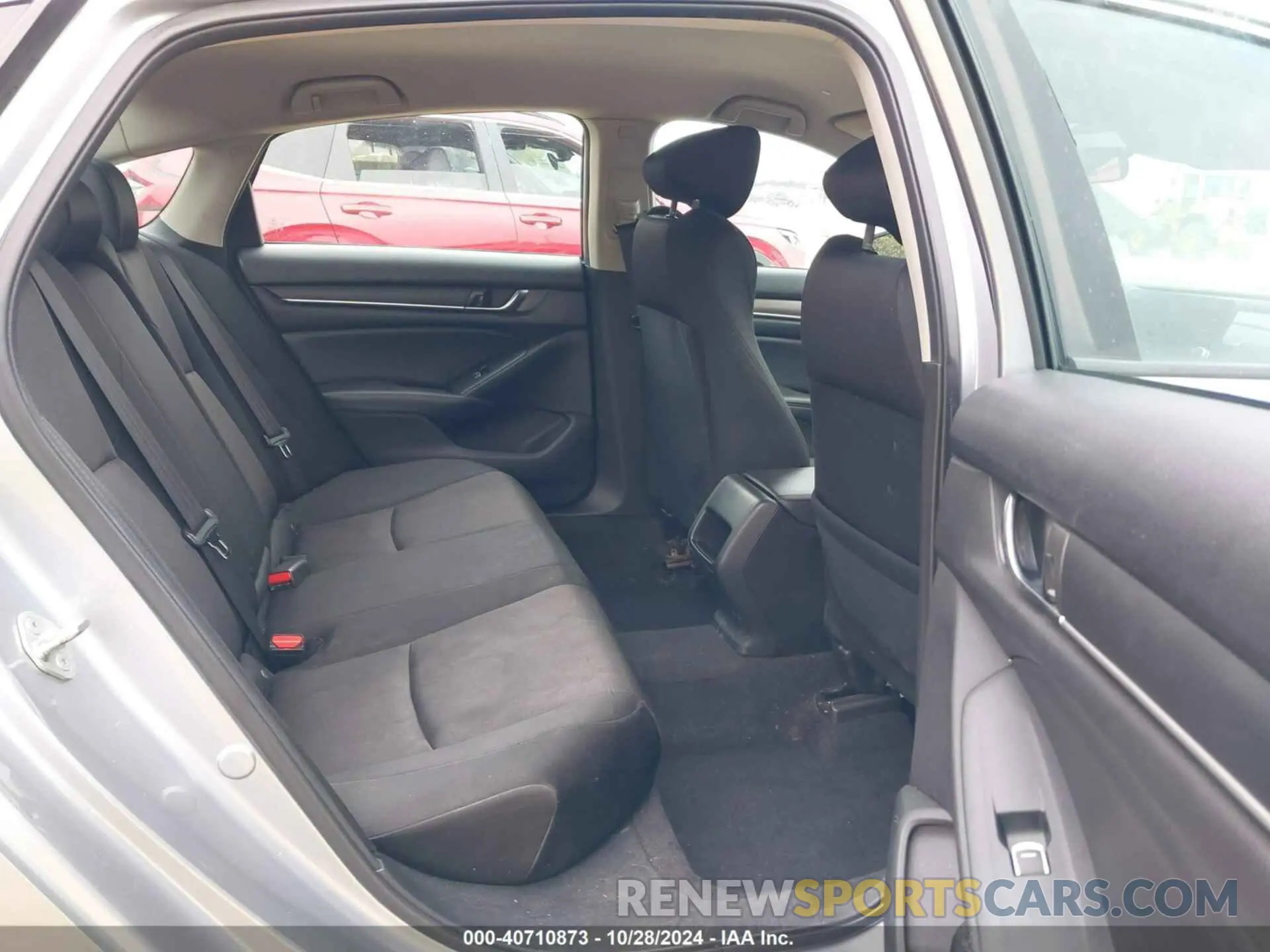 8 fotografías del automóvil dañado 1HGCV1F16KA061226 HONDA ACCORD 2019