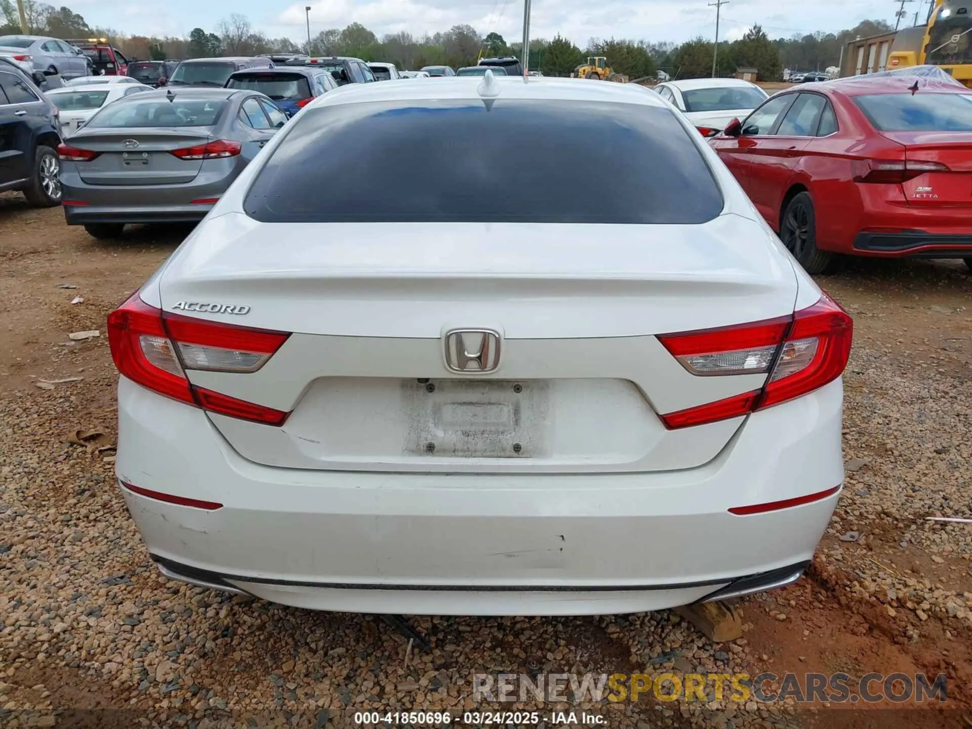 16 fotografías del automóvil dañado 1HGCV1F16KA067625 HONDA ACCORD 2019