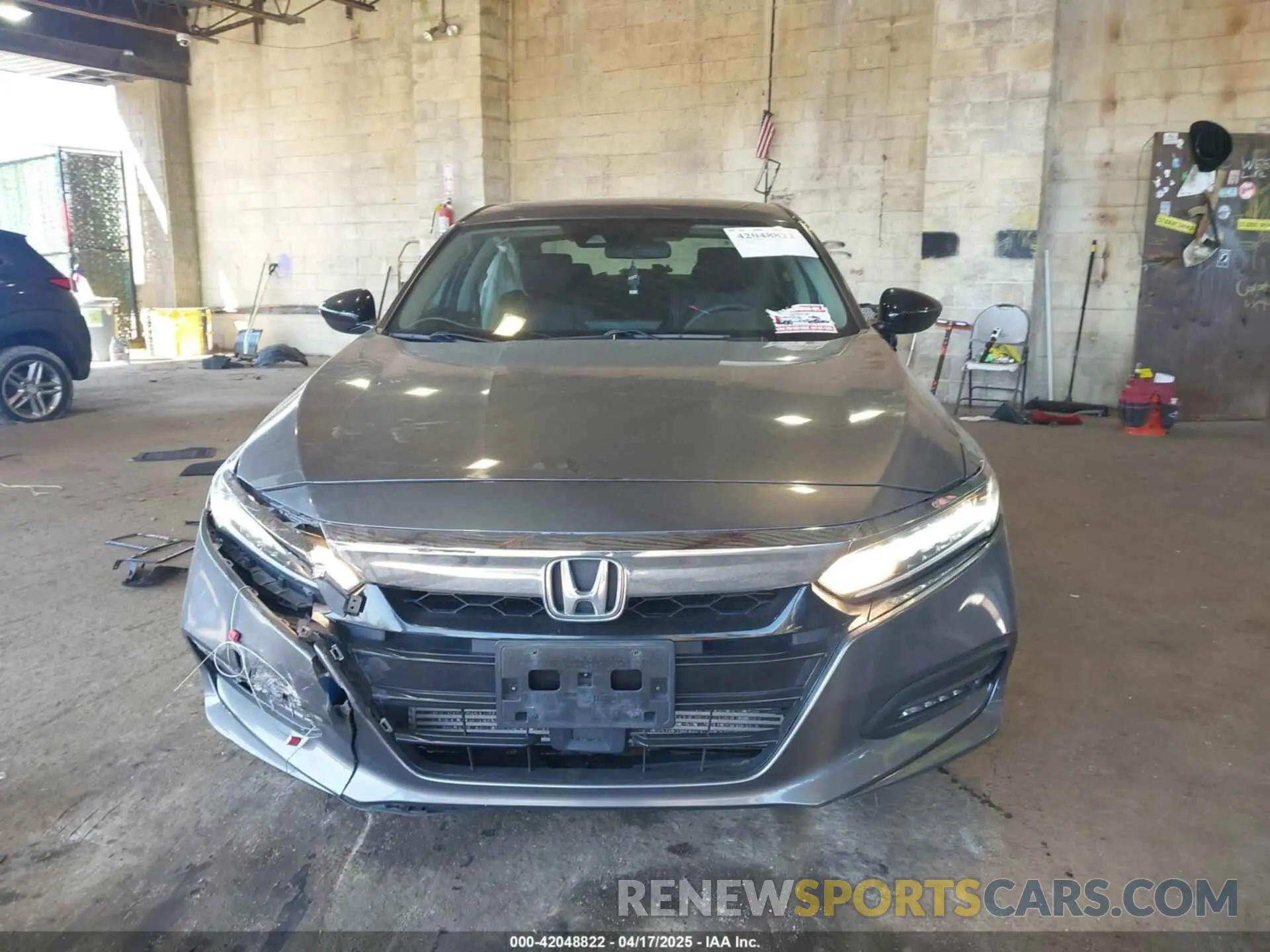 6 fotografías del automóvil dañado 1HGCV1F16KA088622 HONDA ACCORD 2019