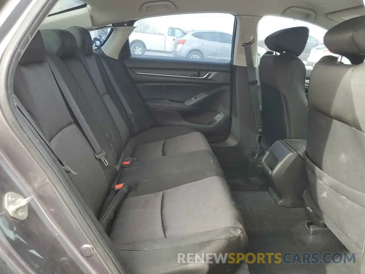 10 fotografías del automóvil dañado 1HGCV1F16KA099068 HONDA ACCORD 2019