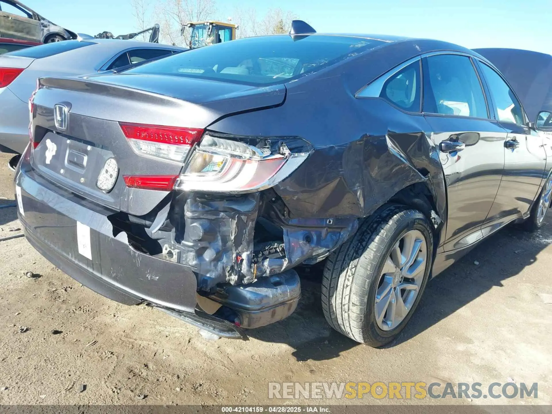 6 fotografías del automóvil dañado 1HGCV1F16KA126995 HONDA ACCORD 2019