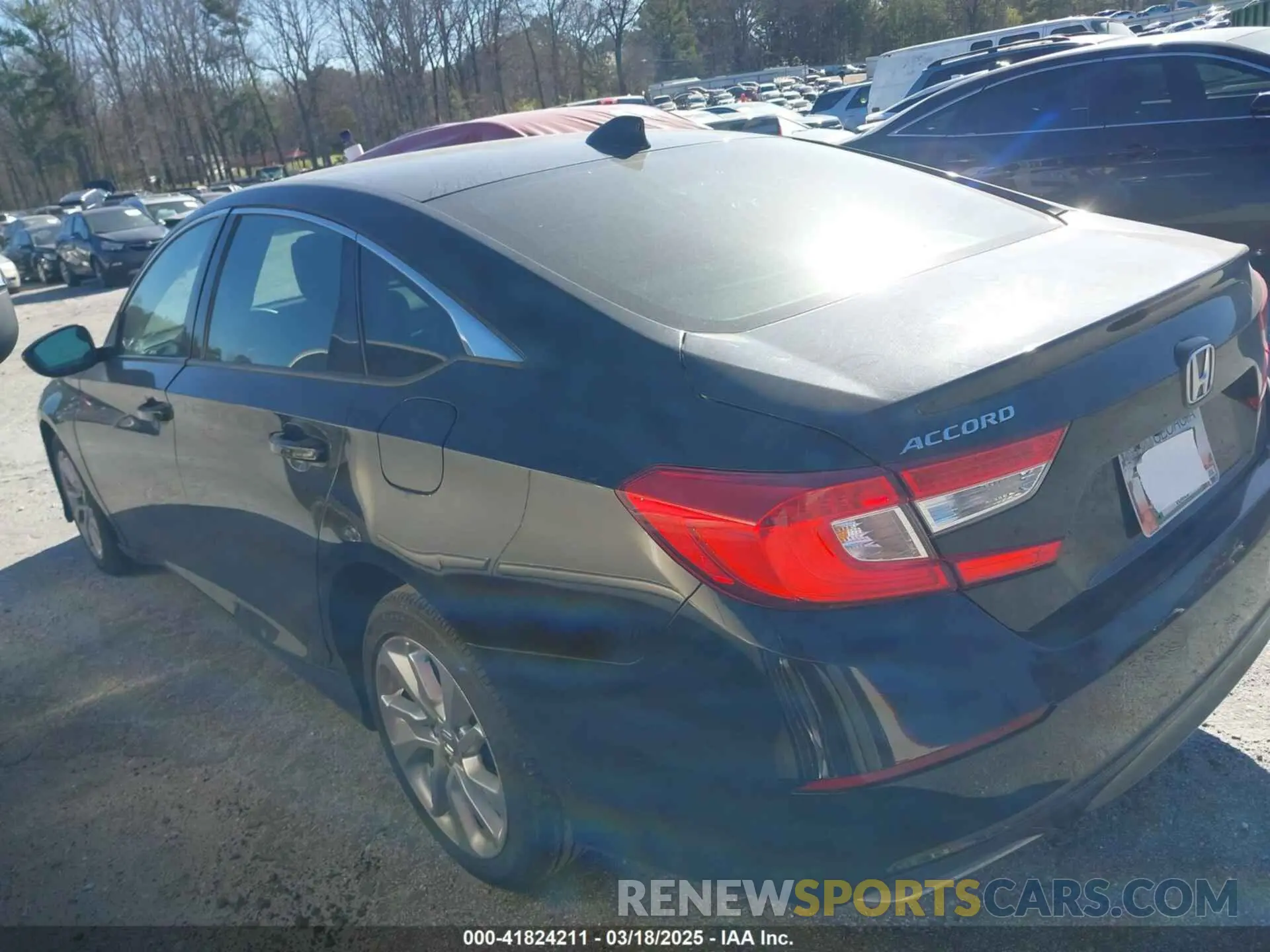 14 fotografías del automóvil dañado 1HGCV1F16KA132408 HONDA ACCORD 2019