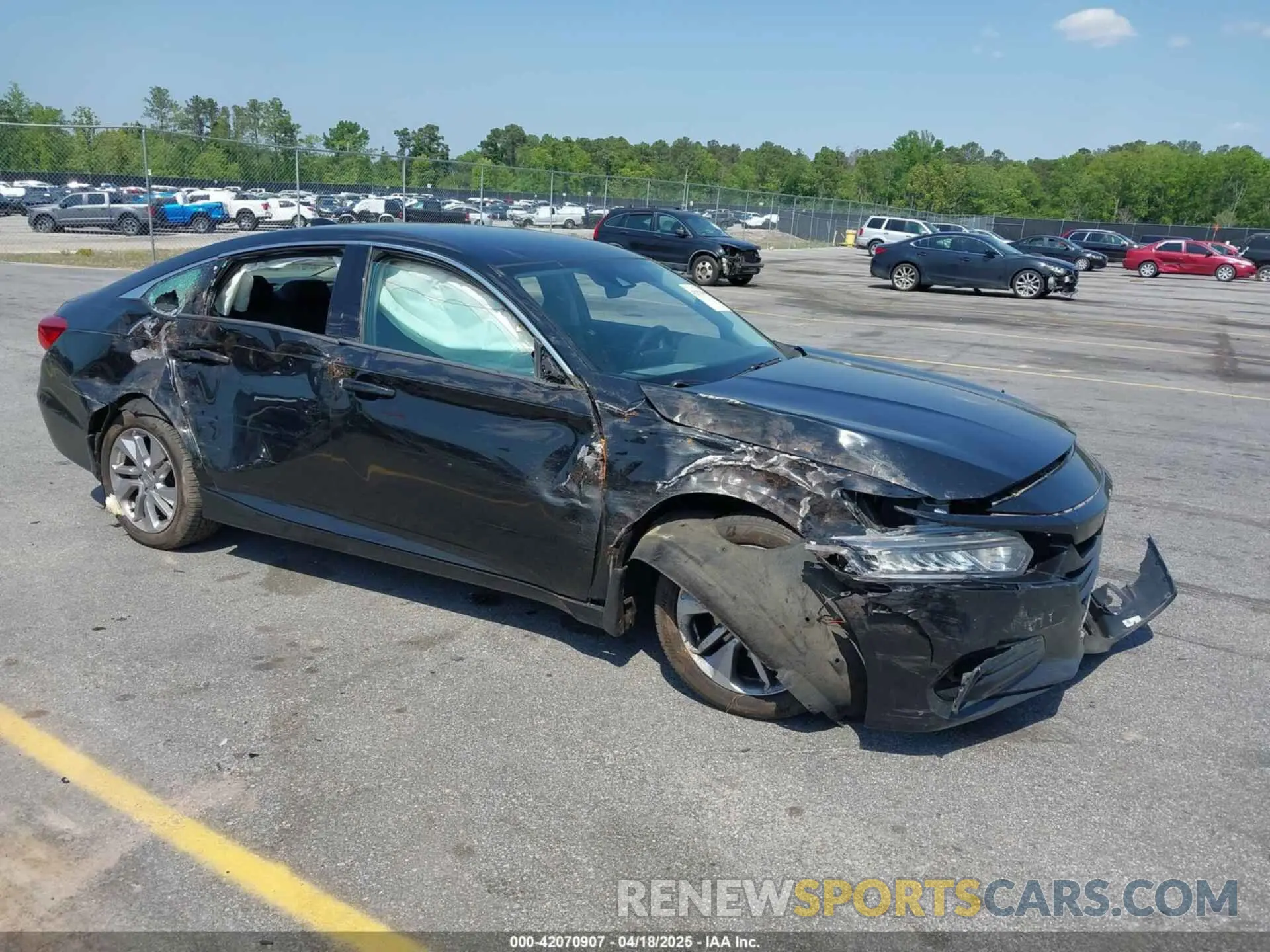 1 fotografías del automóvil dañado 1HGCV1F16KA151136 HONDA ACCORD 2019