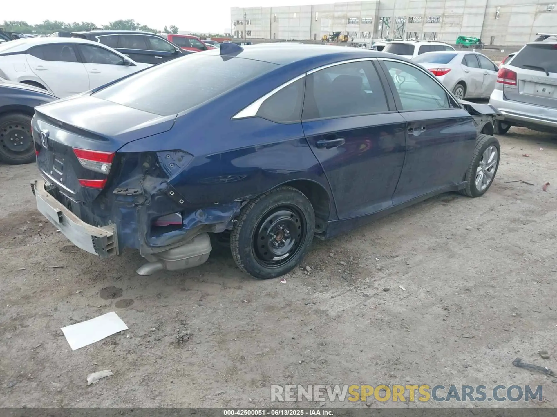 4 fotografías del automóvil dañado 1HGCV1F16KA159205 HONDA ACCORD 2019