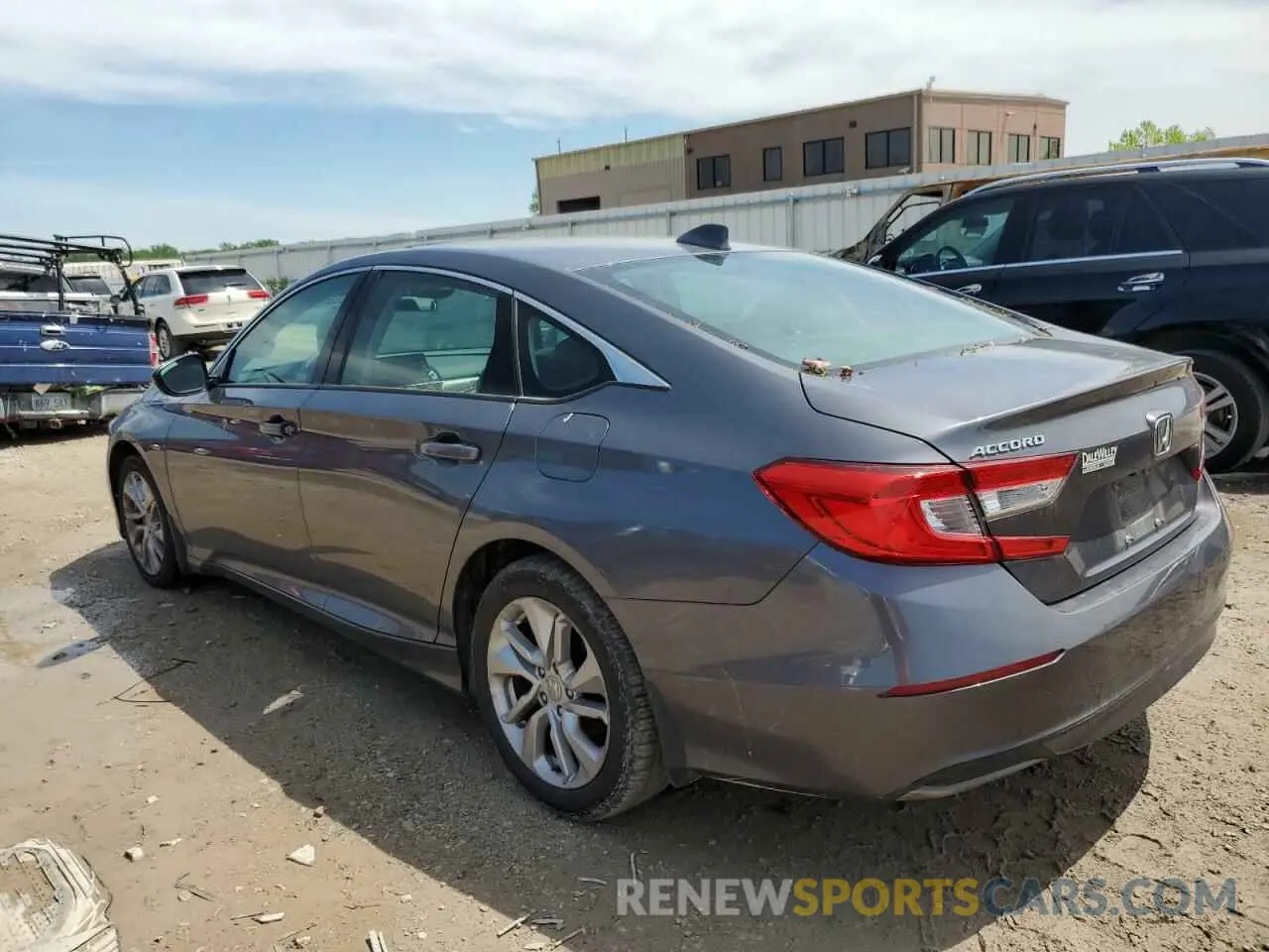 2 fotografías del automóvil dañado 1HGCV1F18KA026333 HONDA ACCORD 2019