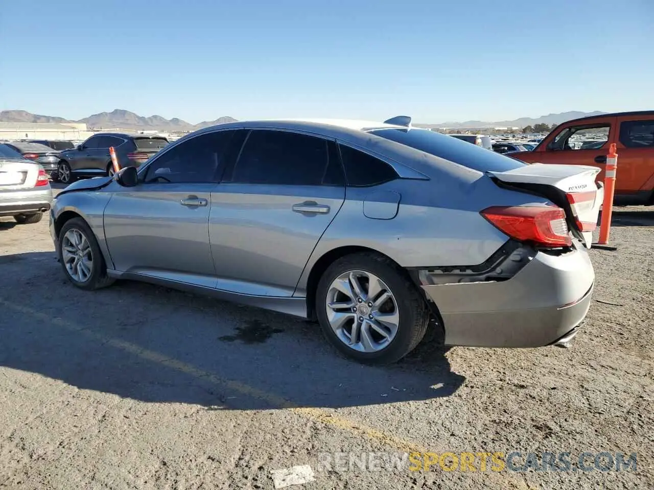 2 fotografías del automóvil dañado 1HGCV1F18KA030480 HONDA ACCORD 2019