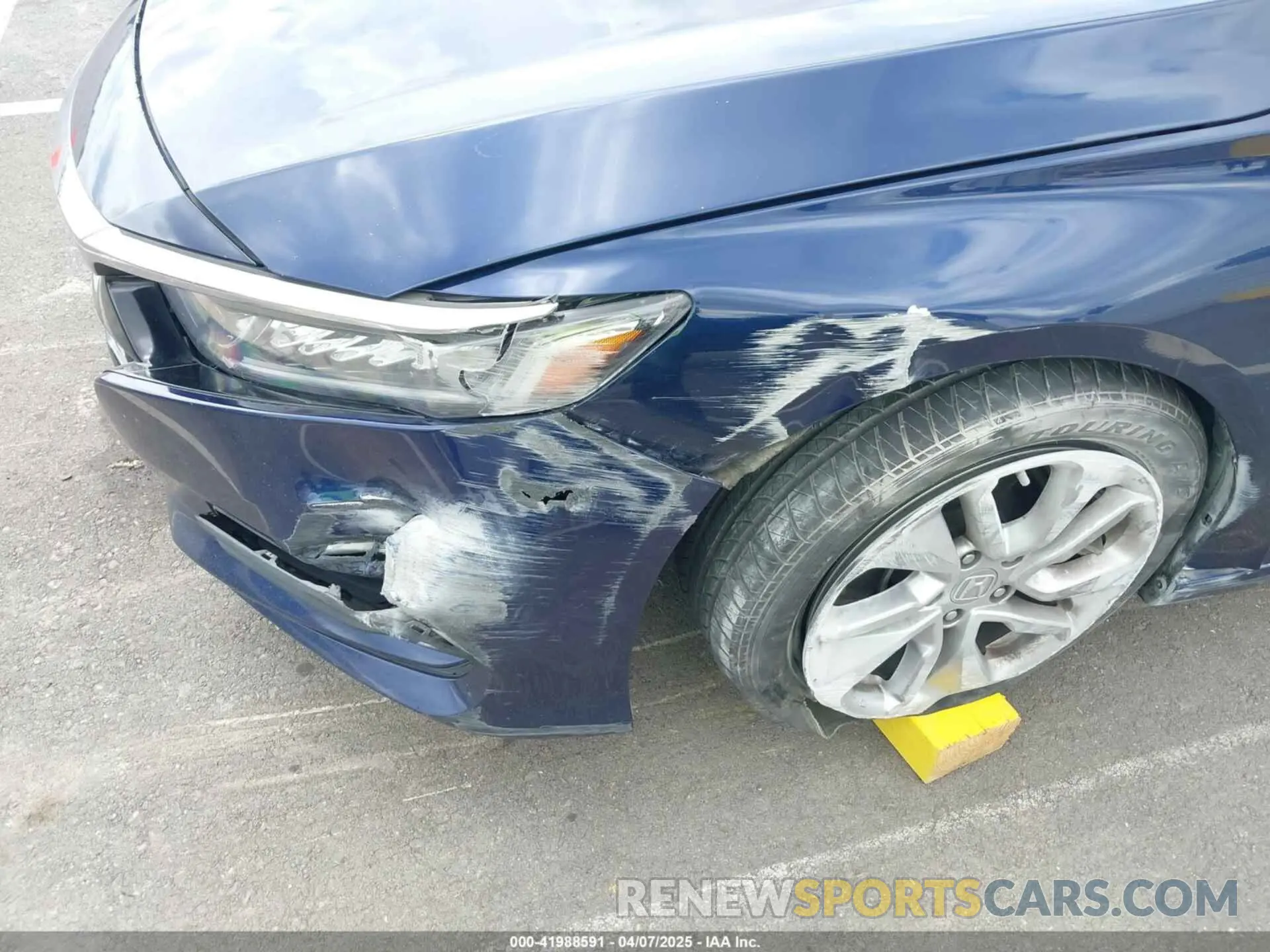 6 fotografías del automóvil dañado 1HGCV1F18KA056173 HONDA ACCORD 2019
