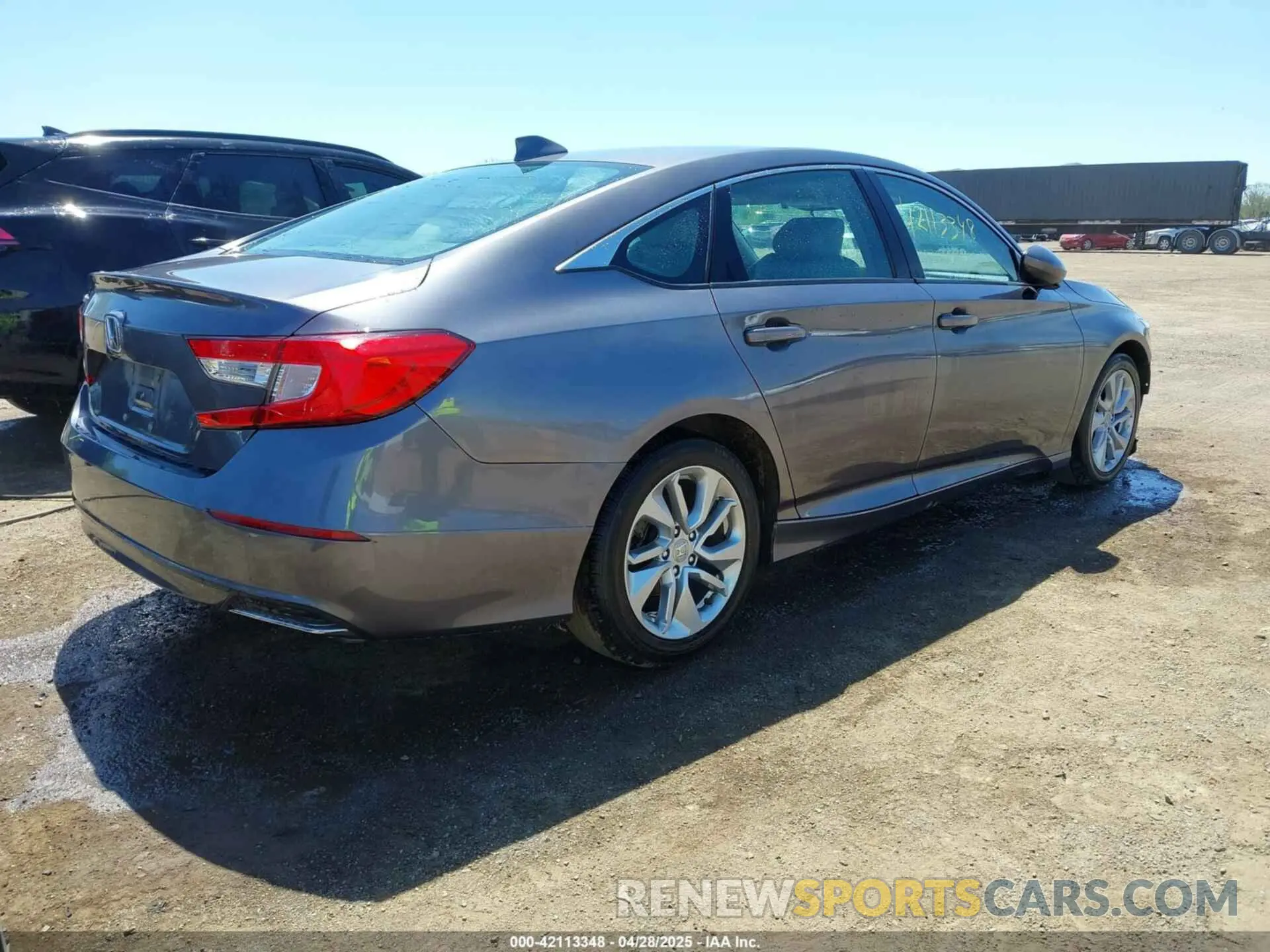 4 fotografías del automóvil dañado 1HGCV1F18KA069005 HONDA ACCORD 2019