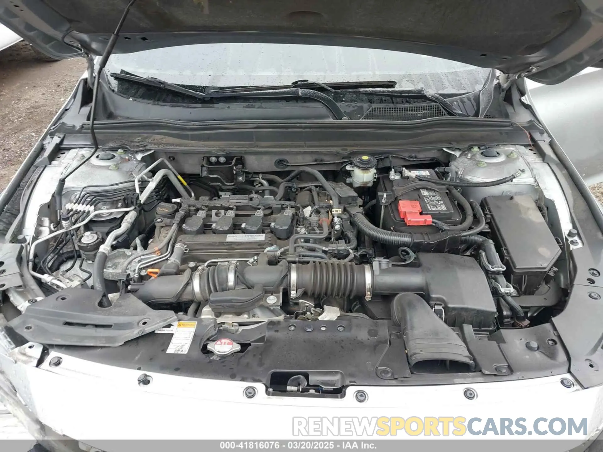 10 fotografías del automóvil dañado 1HGCV1F18KA150571 HONDA ACCORD 2019