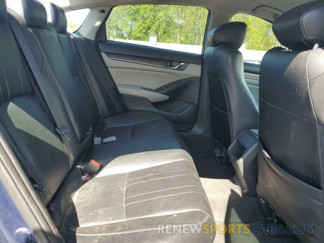 10 fotografías del automóvil dañado 1HGCV1F19KA032030 HONDA ACCORD 2019