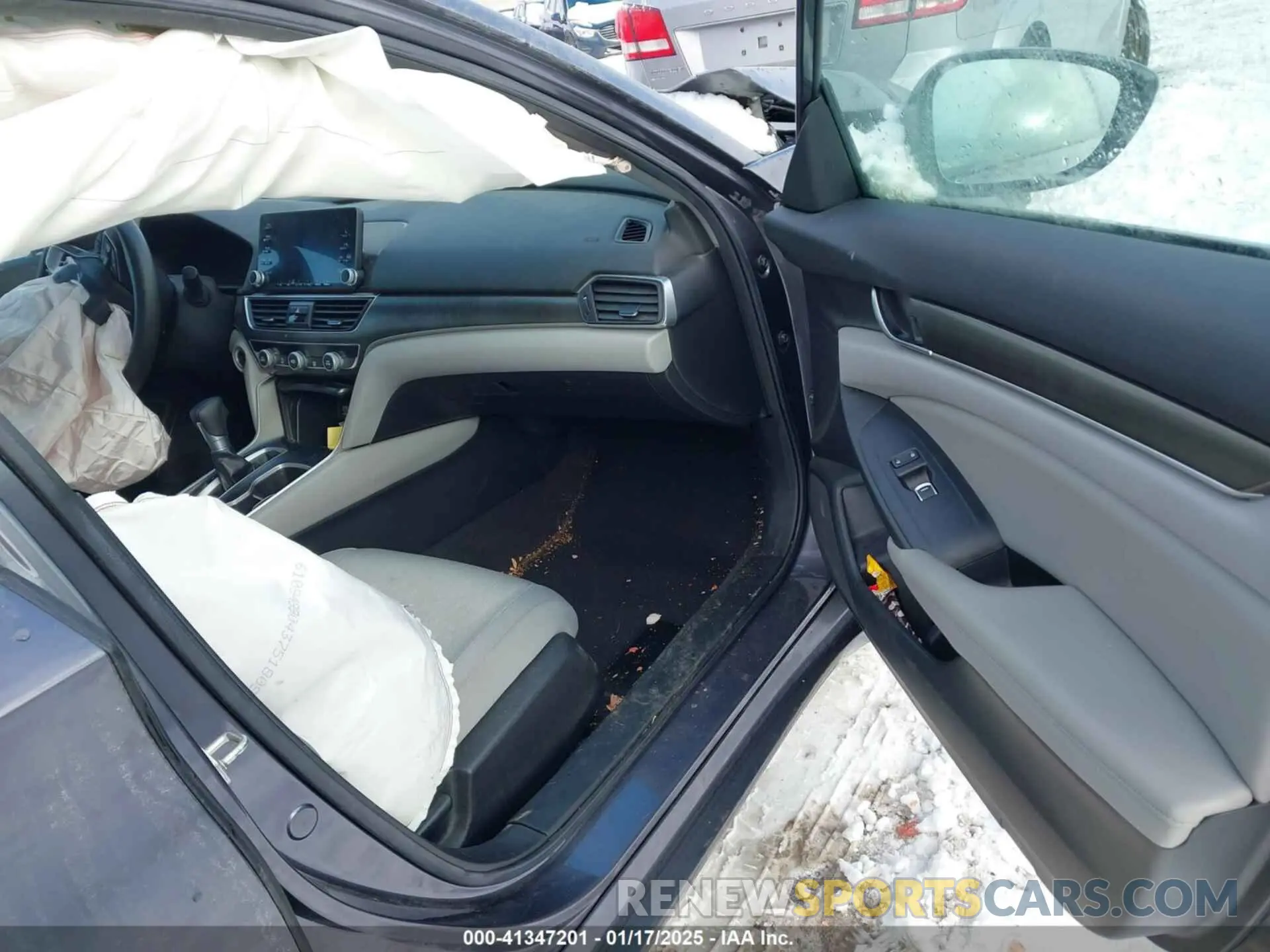 5 fotografías del automóvil dañado 1HGCV1F19KA052049 HONDA ACCORD 2019